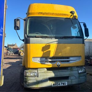 2004 RENAULT PREMIUM WAGON TRUCK ZF MANUAL GEARBOX SLEEPER CAB 11 LITRE ENGINE