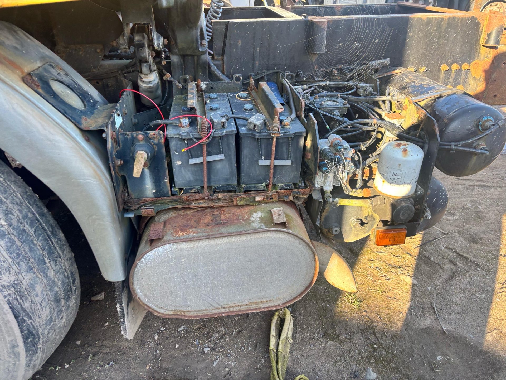 2004 RENAULT PREMIUM WAGON TRUCK ZF MANUAL GEARBOX SLEEPER CAB 11 LITRE ENGINE - Image 11