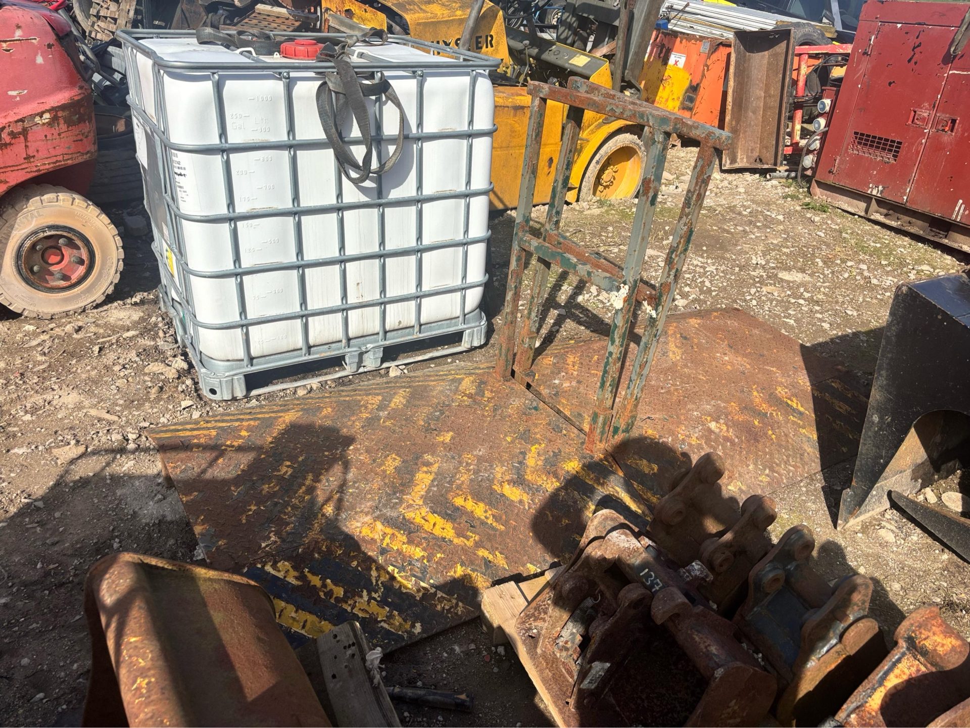 2 X UP AND OVER PIPE RAMPS HEAVY DUTY STEEL CABLE SLURRY HOSE PROTECTORS FARM SITE EQUIPMENT - Image 2