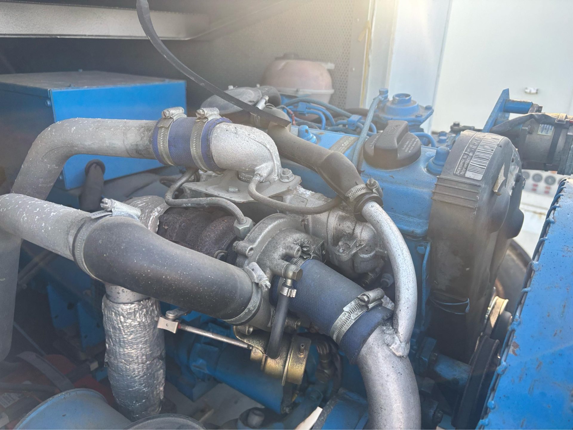 1995 IVECO 4 WHEEL DRIVE DAILY 40-10 C/W 50 KVA GENERATOR 13000 MILES CAMPER VAN - Image 12