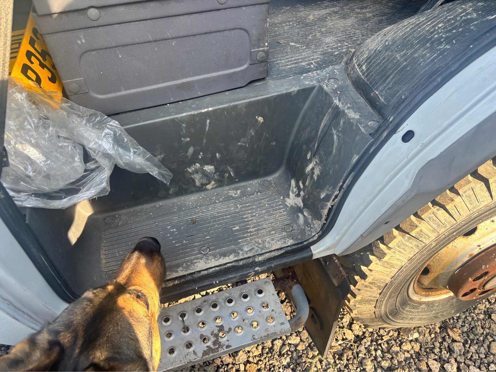 1995 IVECO 4 WHEEL DRIVE DAILY 40-10 C/W 50 KVA GENERATOR 13000 MILES CAMPER VAN - Image 7