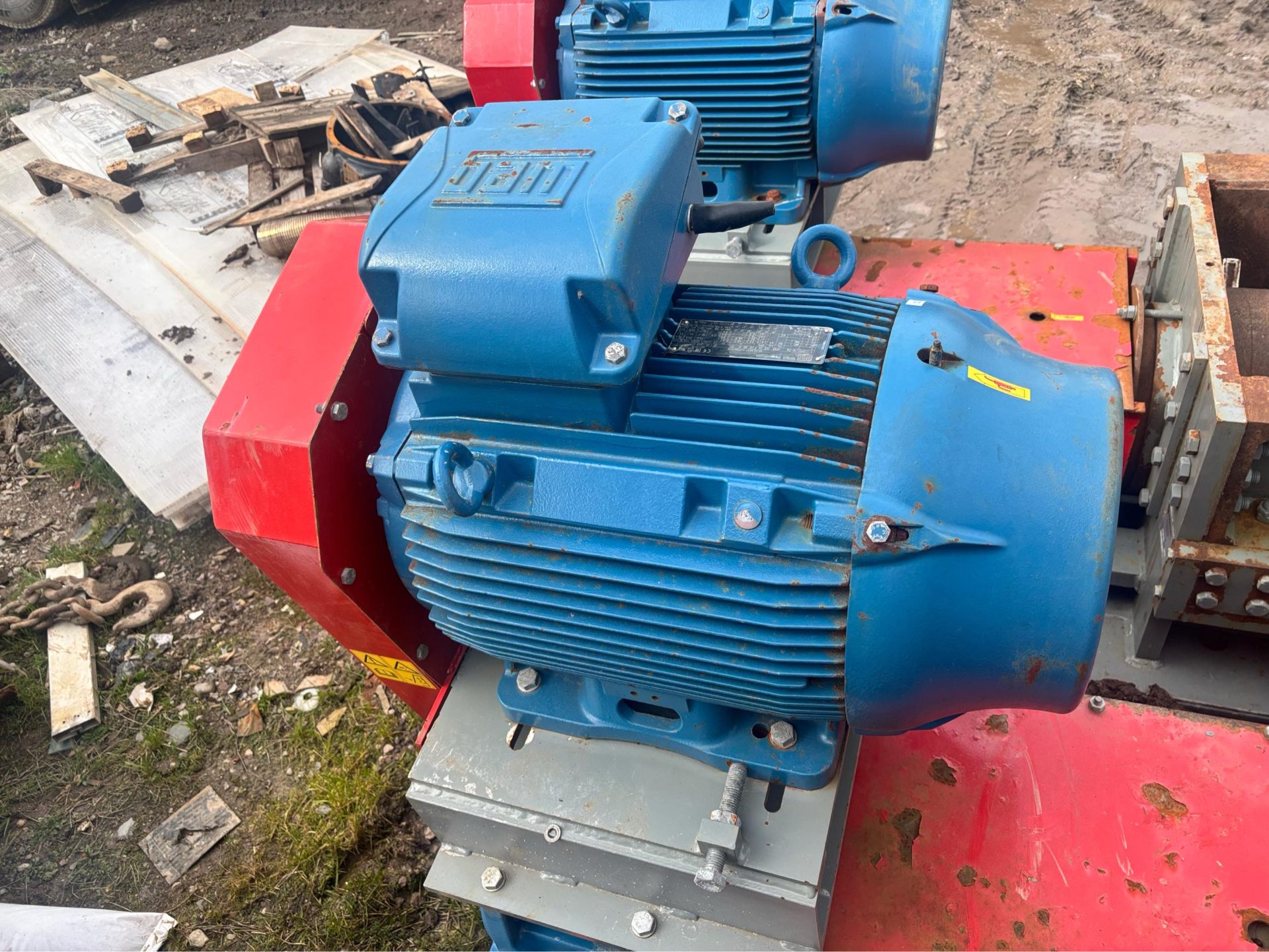 2018 RENTEC ELECTRIC WASTE RUBBISH WASTE WOOD SHREDDER SKIP YARD CRUSHER - Image 7