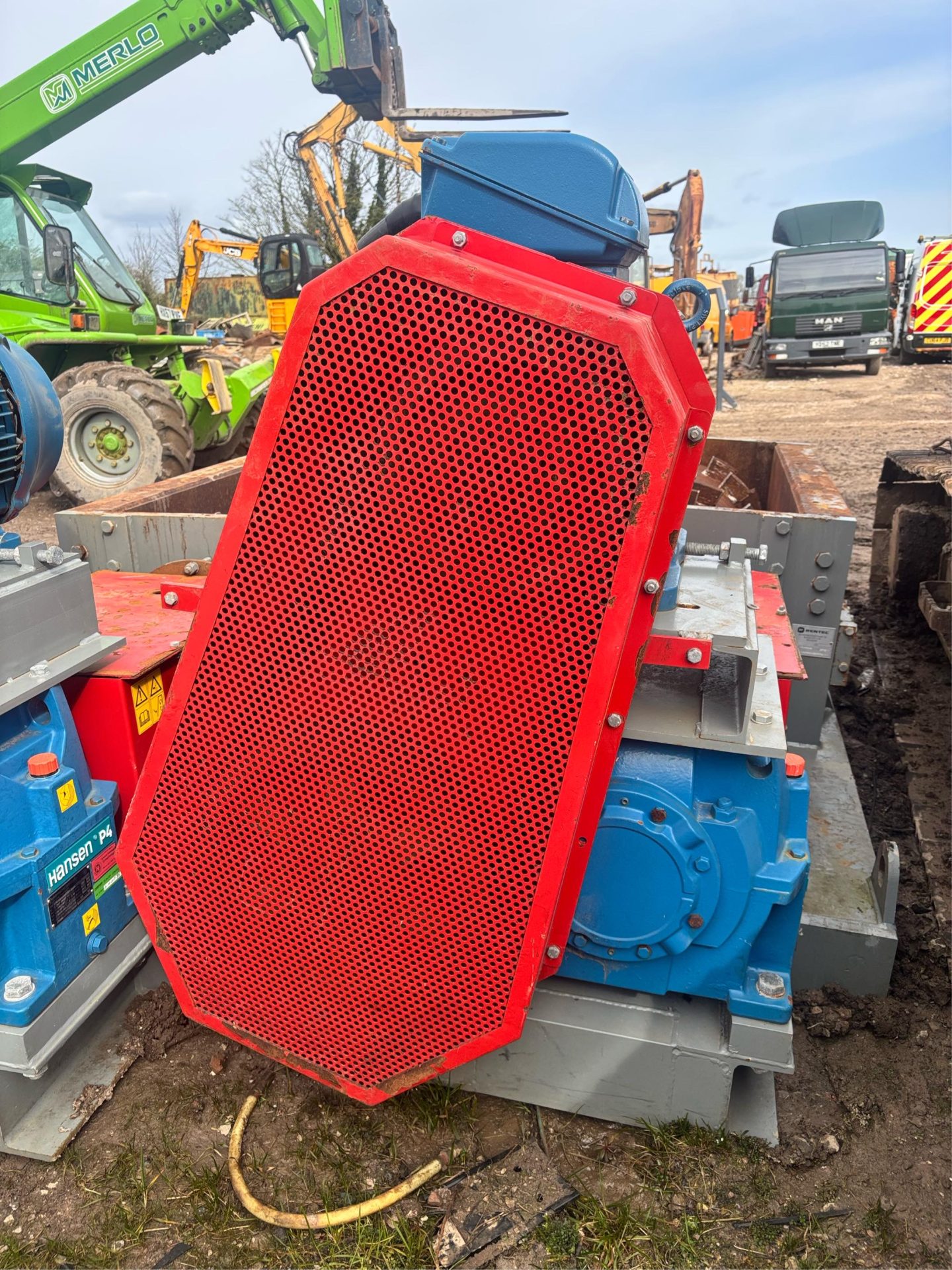 2018 RENTEC ELECTRIC WASTE RUBBISH WASTE WOOD SHREDDER SKIP YARD CRUSHER - Image 4