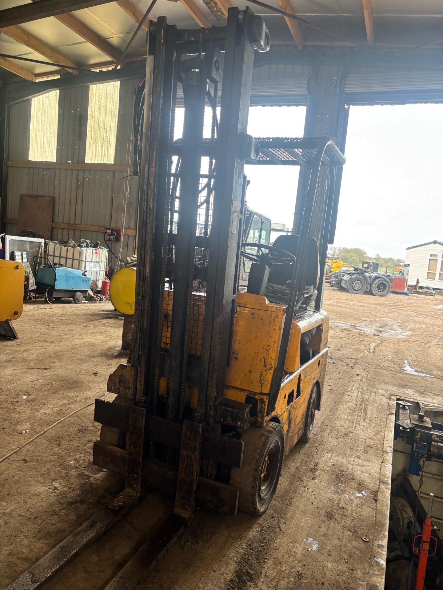 DIESEL FORKLIFT TRUCK FORKS FORK LIFT 3 CYLINDER DIESEL ENGINE 1.6 TON LIFT - Image 7