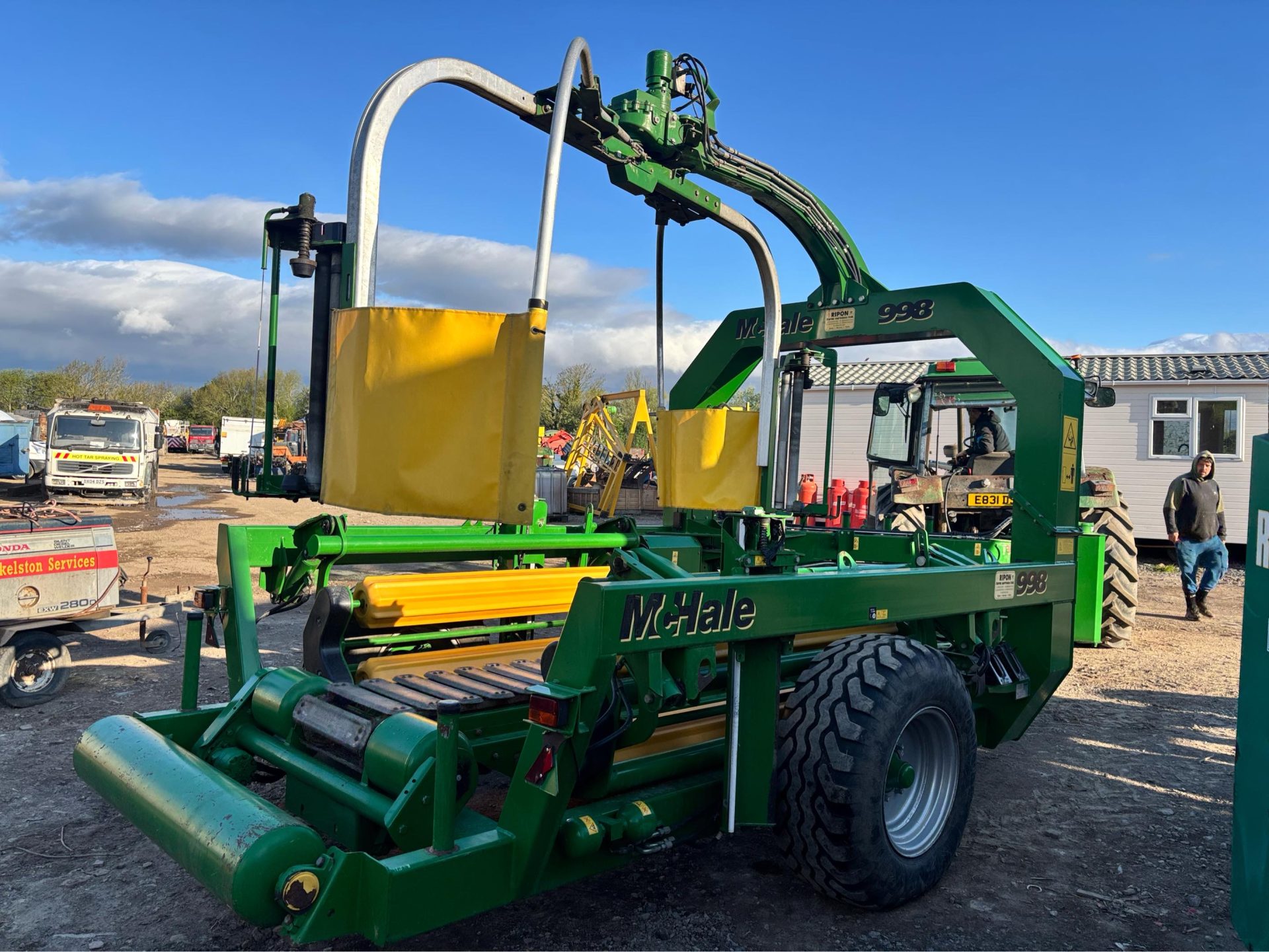 2013 MCHALE 998 BALE WRAPPER 29000 BALES EXCEPTIONAL CONDITION TRACTOR FUSION - Image 21