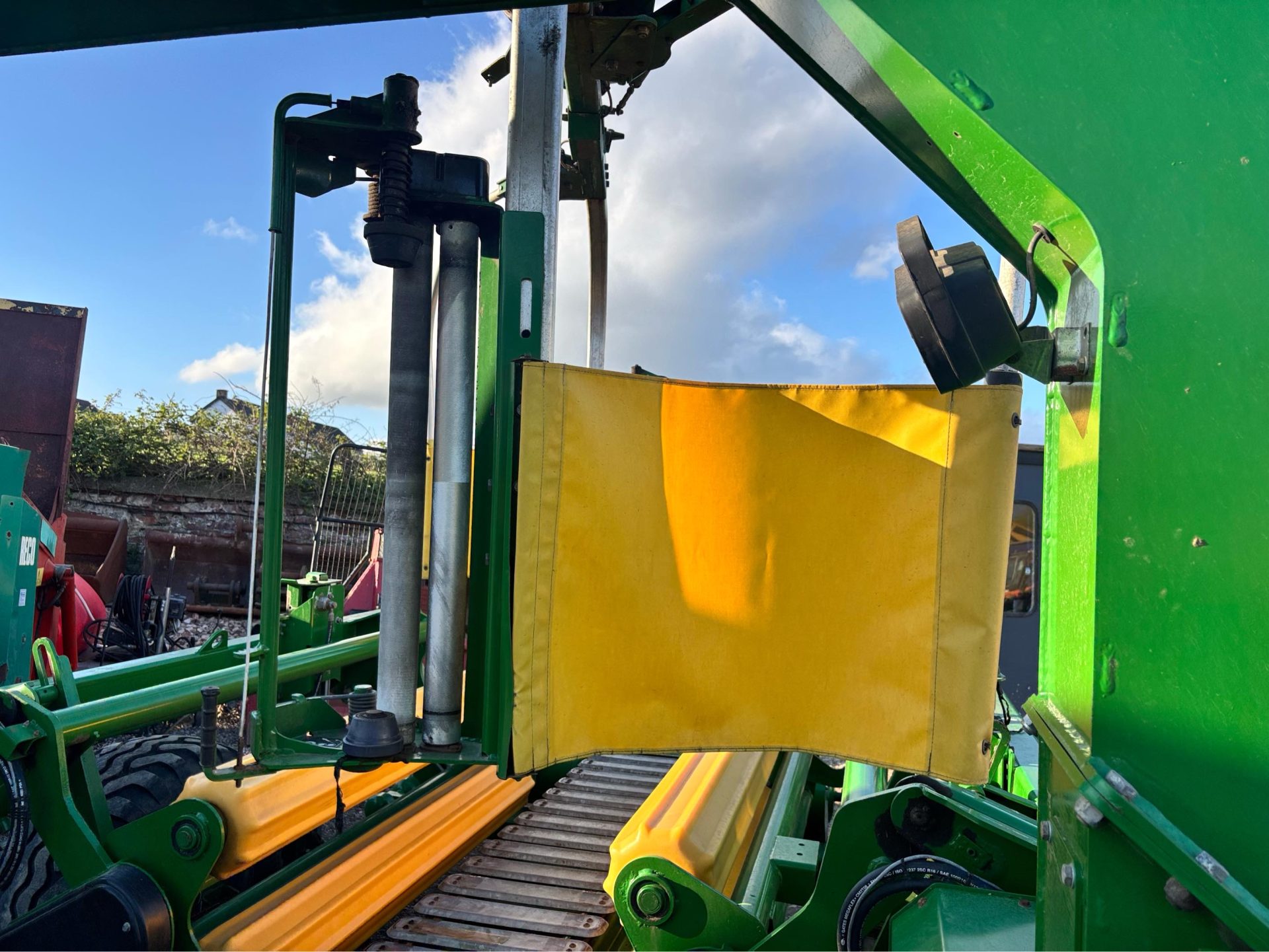 2013 MCHALE 998 BALE WRAPPER 29000 BALES EXCEPTIONAL CONDITION TRACTOR FUSION - Image 15