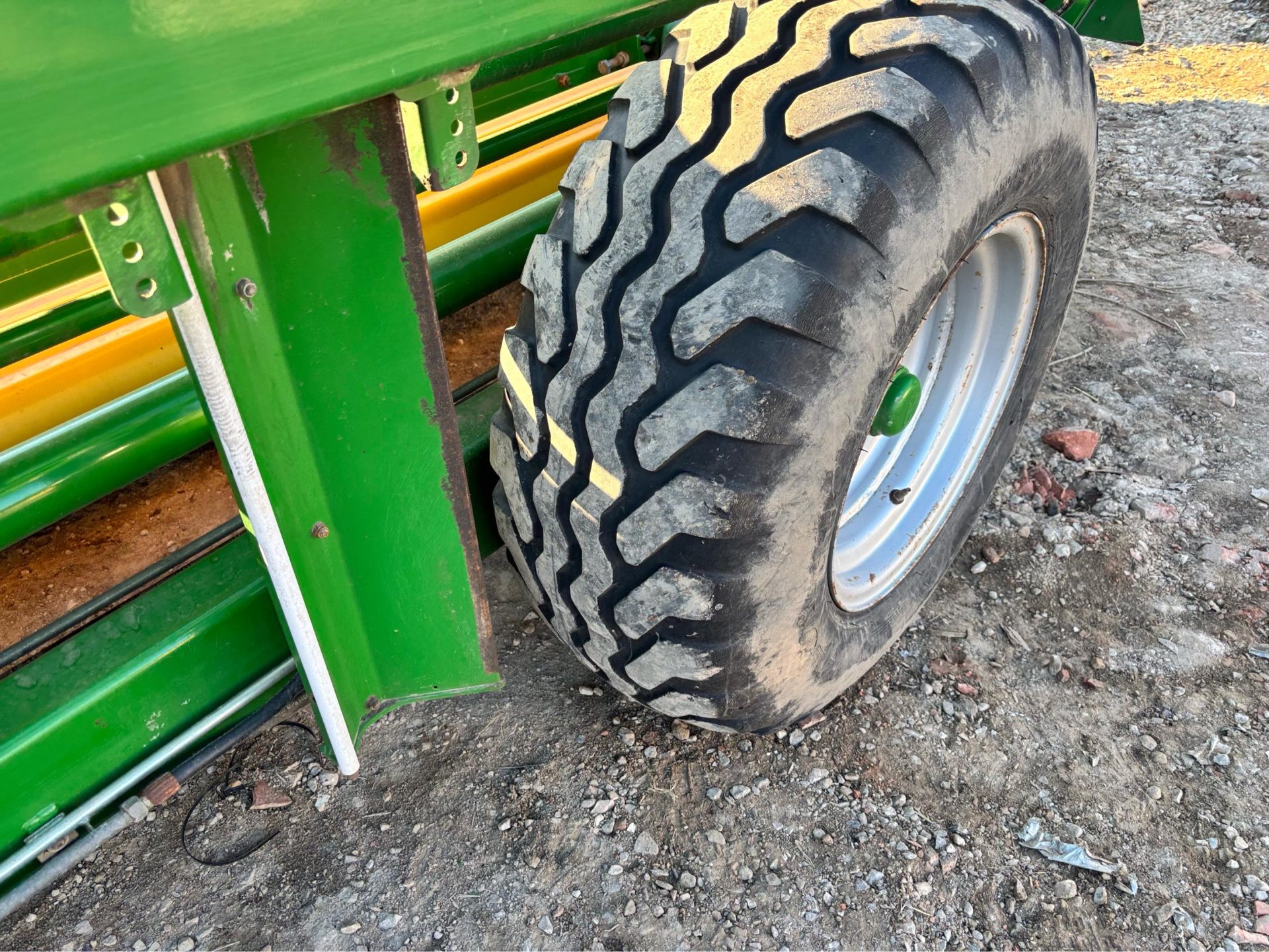 2013 MCHALE 998 BALE WRAPPER 29000 BALES EXCEPTIONAL CONDITION TRACTOR FUSION - Image 14