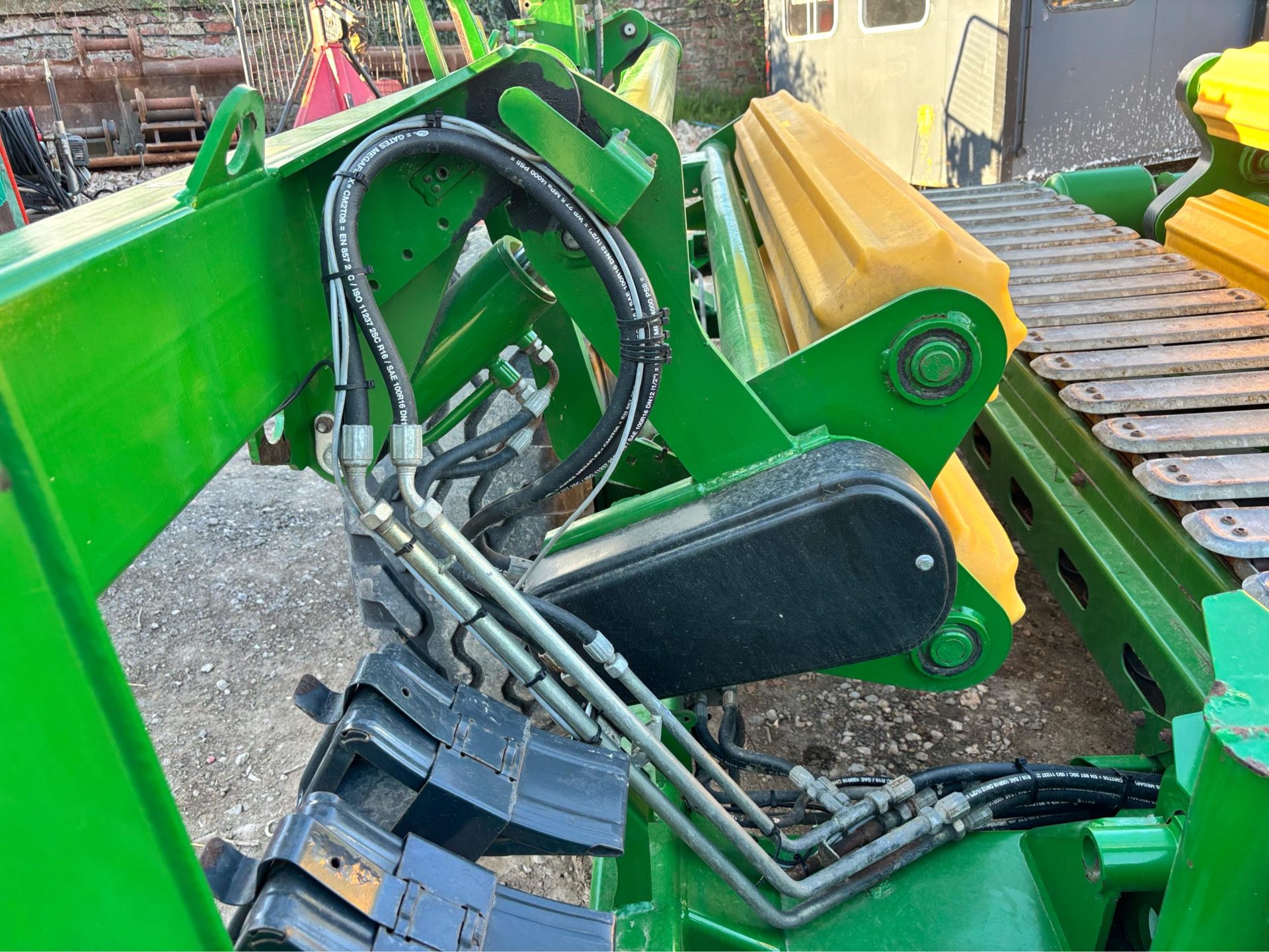 2013 MCHALE 998 BALE WRAPPER 29000 BALES EXCEPTIONAL CONDITION TRACTOR FUSION - Image 8