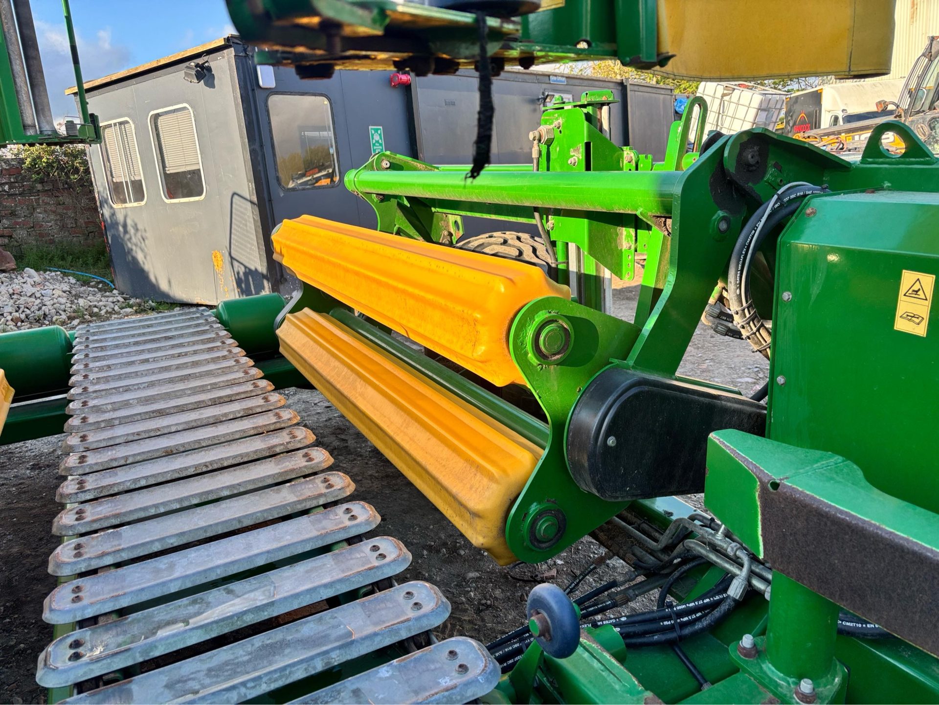 2013 MCHALE 998 BALE WRAPPER 29000 BALES EXCEPTIONAL CONDITION TRACTOR FUSION - Image 7