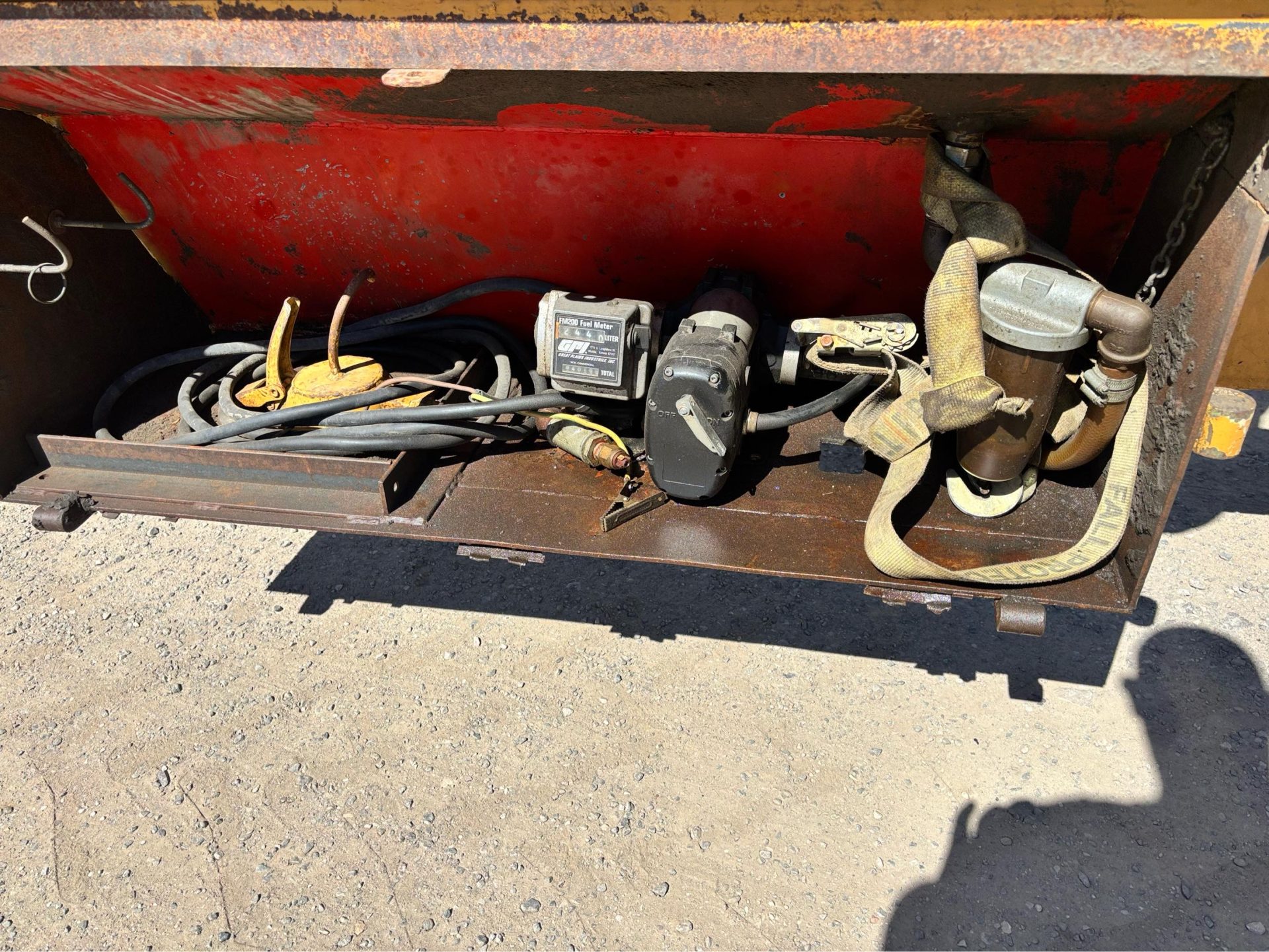 BUNDED FUEL BOWSER TRACTOR DRAWN DIESEL OIL WATER CONTAINER , DUST SUPRESSION - Image 7