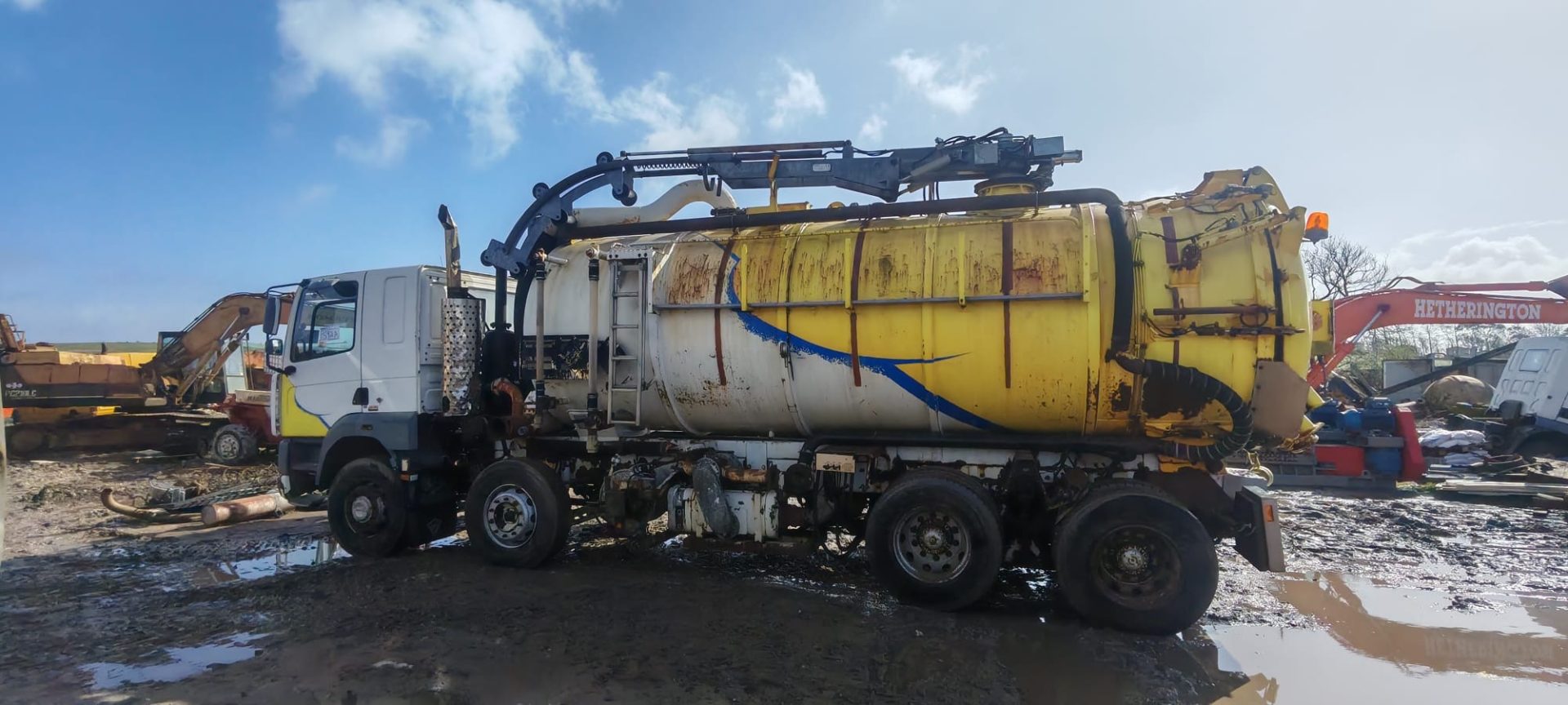 FODEN 8X4 DOUBLE DRIVE RIGID TANKER TRUCK WAGON CAT 12 ENGINE - Image 17