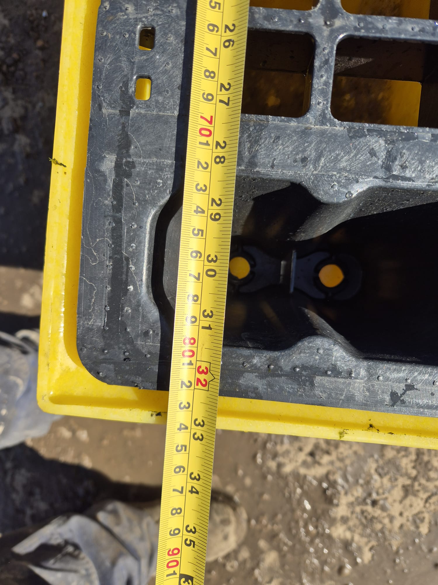 2-DRUM POLYETHYLENE SPILL CONTAINMENT PALLET OILS FUELS COOLANTS CHEMICALS DETERGENTS SOLVENTS - Image 2