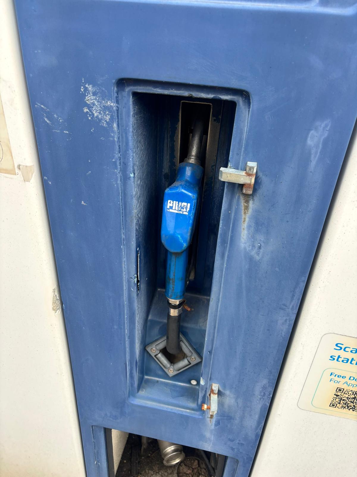 BULK ADBLUE STORAGE TANK DISPENSING UNIT YARA INTERNATIONAL DIESEL EMISSIONS - Image 5