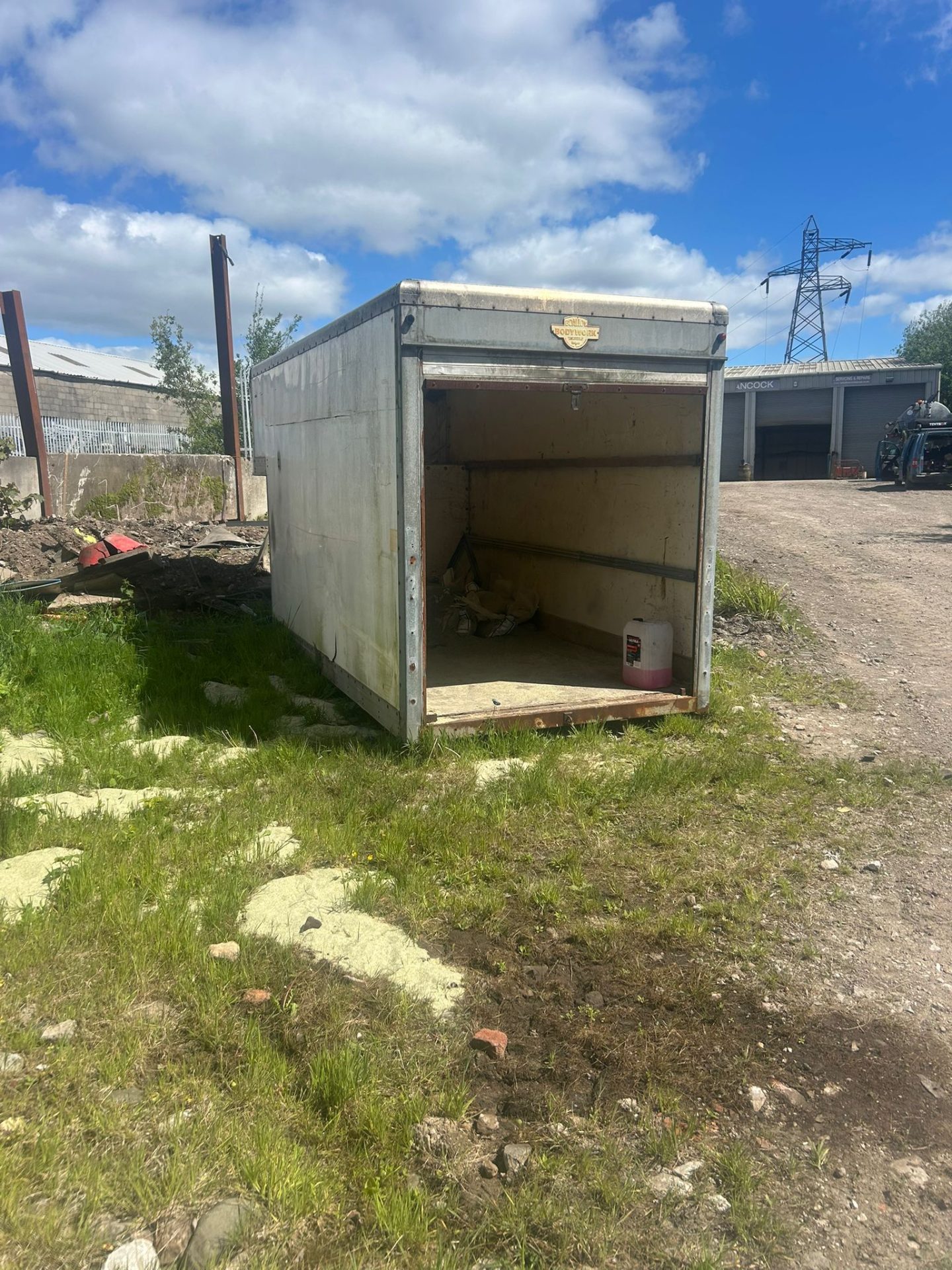 van transit body storage container 2.5m H x 2.1m W x 5.4m L Over the cab 1.2m
