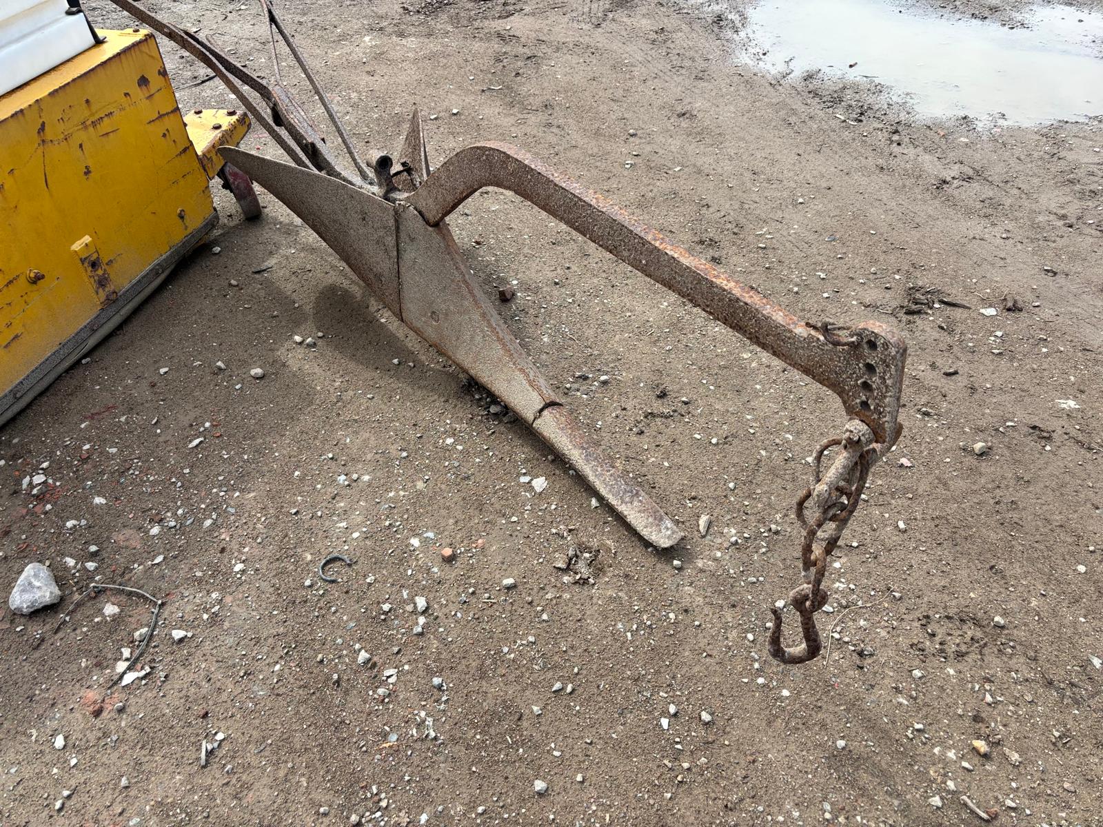 VINTAGE ANTIQUE HORSE DRAWN PLOUGH FARM IMPLEMENT COLLECTORS ITEM