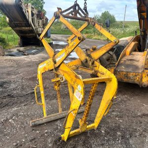 BRICK GRAB EXCAVATOR CRANE DIGGER MANUAL BLOCK CONCRETE KERB LIFT