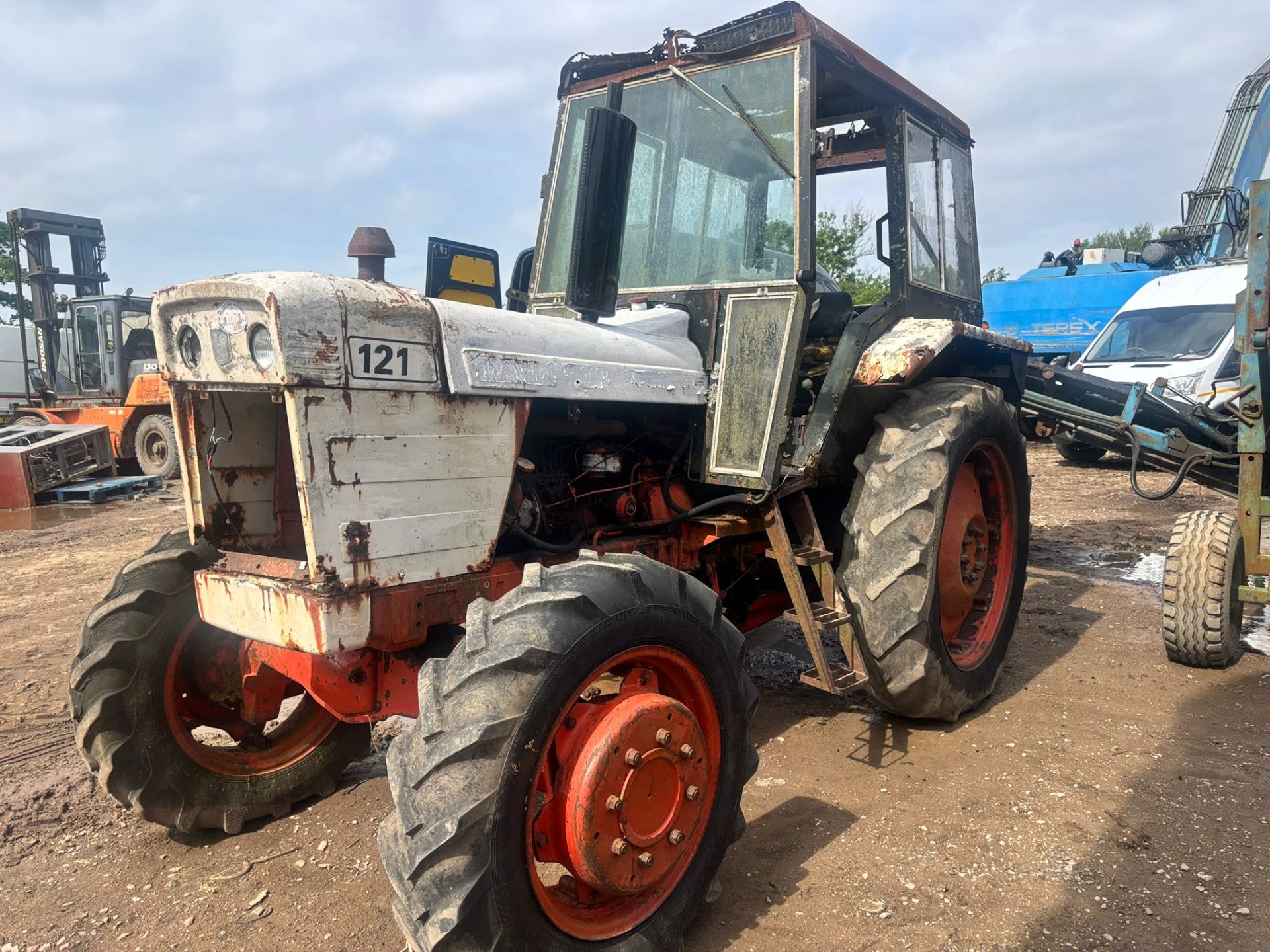 DAVID BROWN 1212 4WD TRACTOR CAB TRACTOR VINTAGE CLASSIC AGRICULTURAL TRACTOR