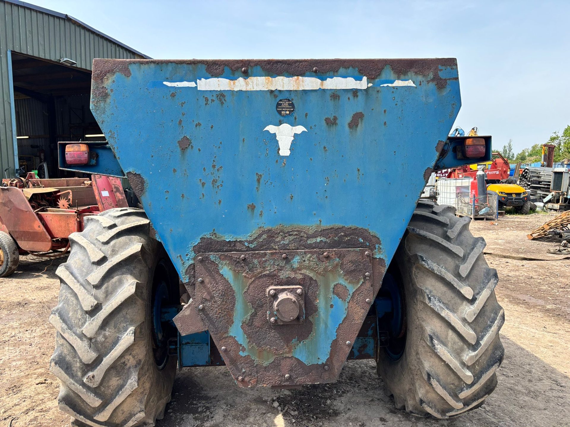 WEST 1150 GALLON DUAL SPREADER MUCK SPREADER FARM TRAILER DUNG SPREADER - Image 12