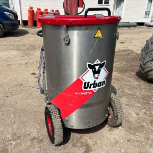 URBAN MILKSHUTTLE II 250 LITRE CALF MILK FEEDER ELECTRIC SELF PROPELLED DAIRY CALF FEEDING MACHINE