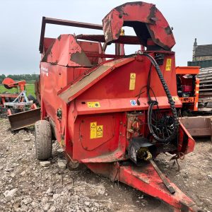 KVERNELAND TAARUP 853 STRAW CHOPPER BEDDER FEEDER ROUND BALE SQUARE BALE AGRICULTURE FARM BALER PTO MACHINE
