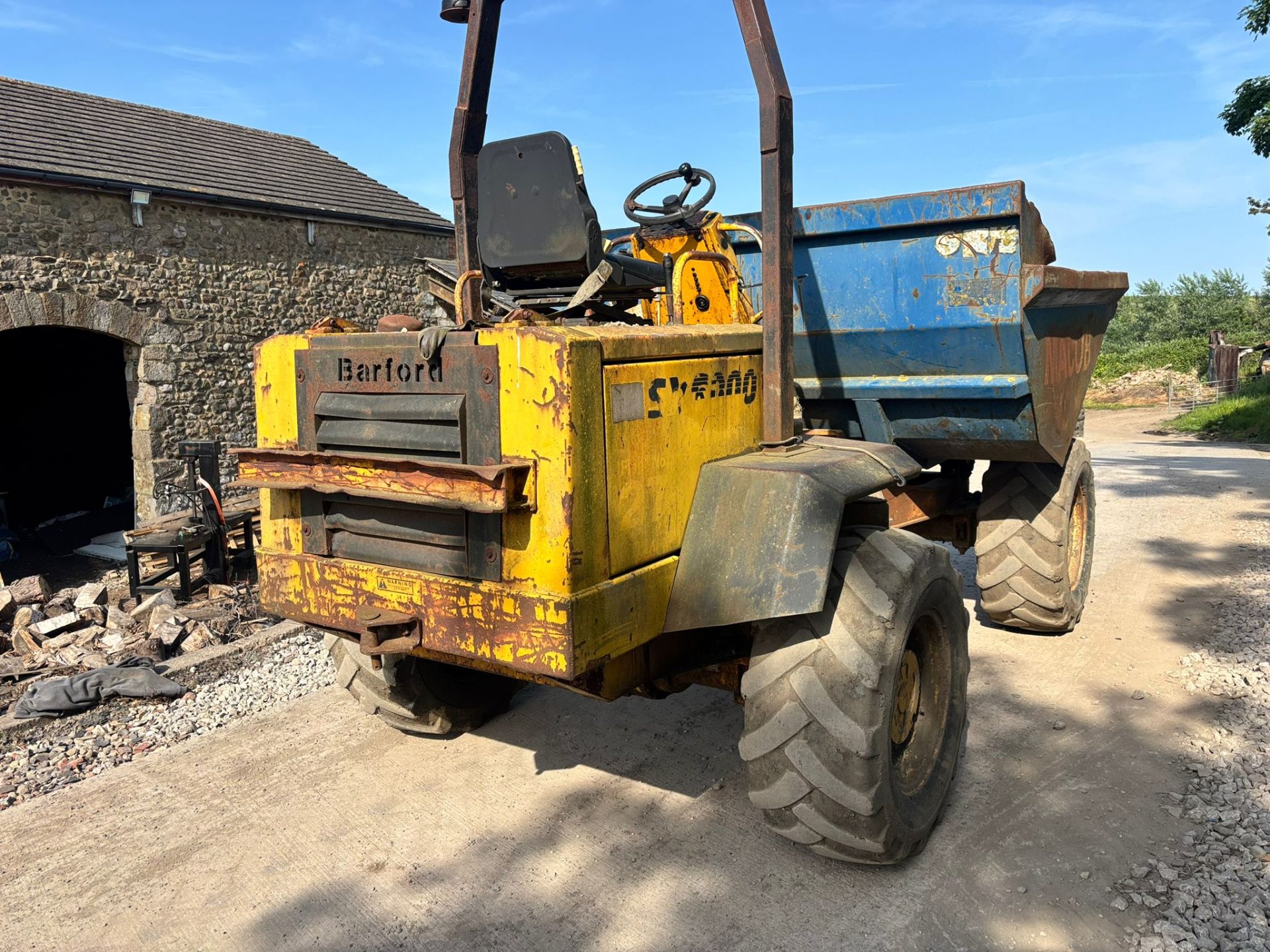 1997 BARFORD SX6000 6 TON FOUR WHEEL DRIVE STRAIGHT TIP DUMPER SITE DUMPER - Image 2