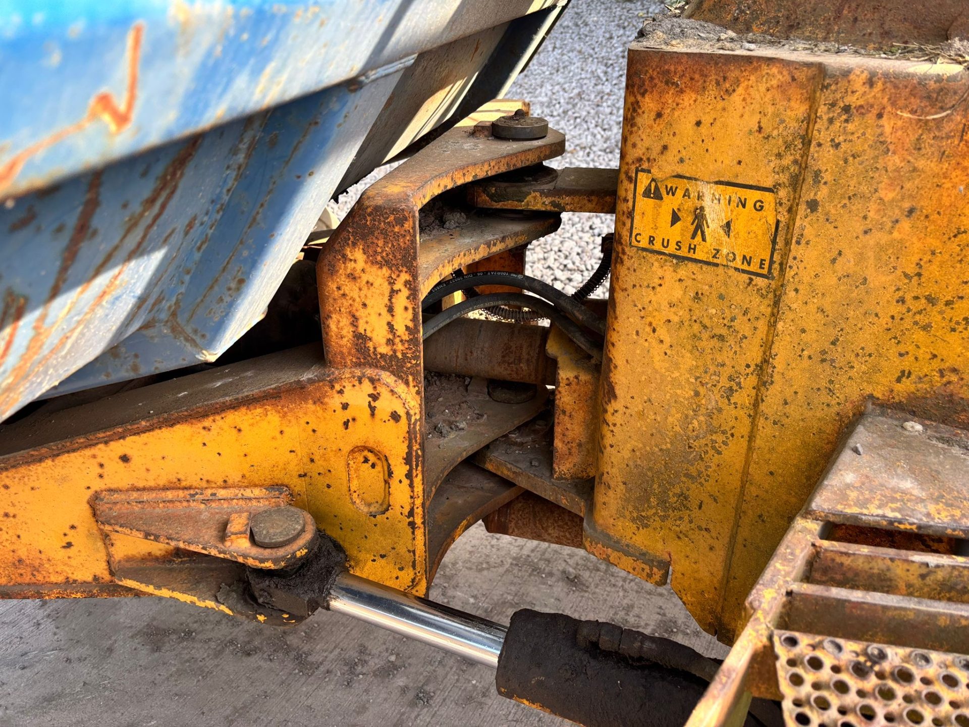 1997 BARFORD SX6000 6 TON FOUR WHEEL DRIVE STRAIGHT TIP DUMPER SITE DUMPER - Image 11