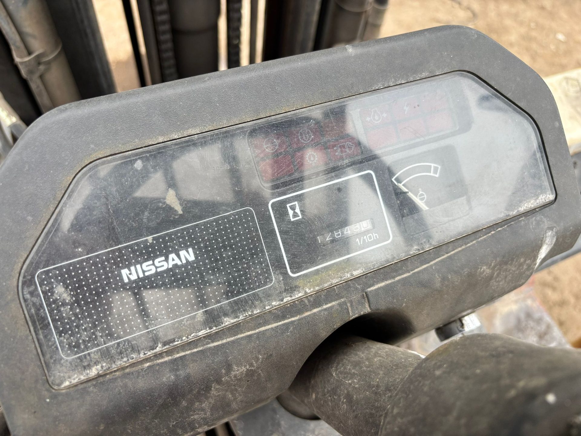1999 NISSAN 1.5 TON LPG FORKLIFT TRUCK SIDE SHIFT TRIPLE MAST - Image 7