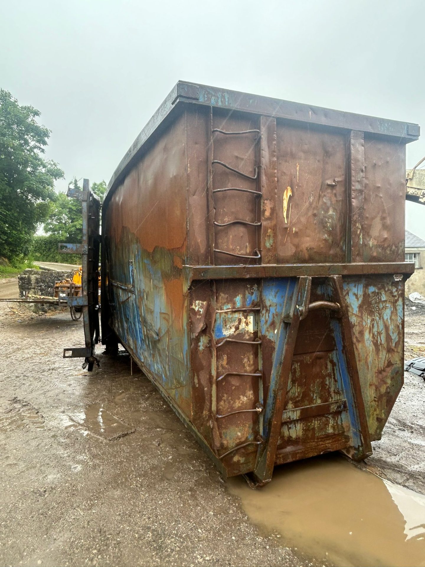 60 YARD ROLL ON ROLL OFF HOOK LIFT SKIP BIN RORO WASTE RECYCLING CONTAINER