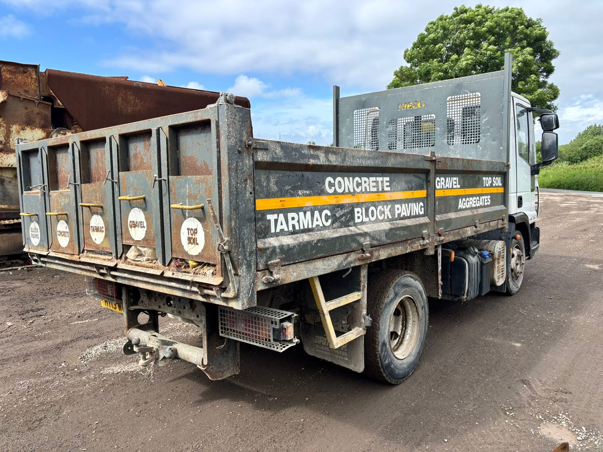 2013 IVECO EUROCARGO 75E16K TIPPER TRUCK 7.5 TONNE LORRIE WAGON LORRY - Image 5