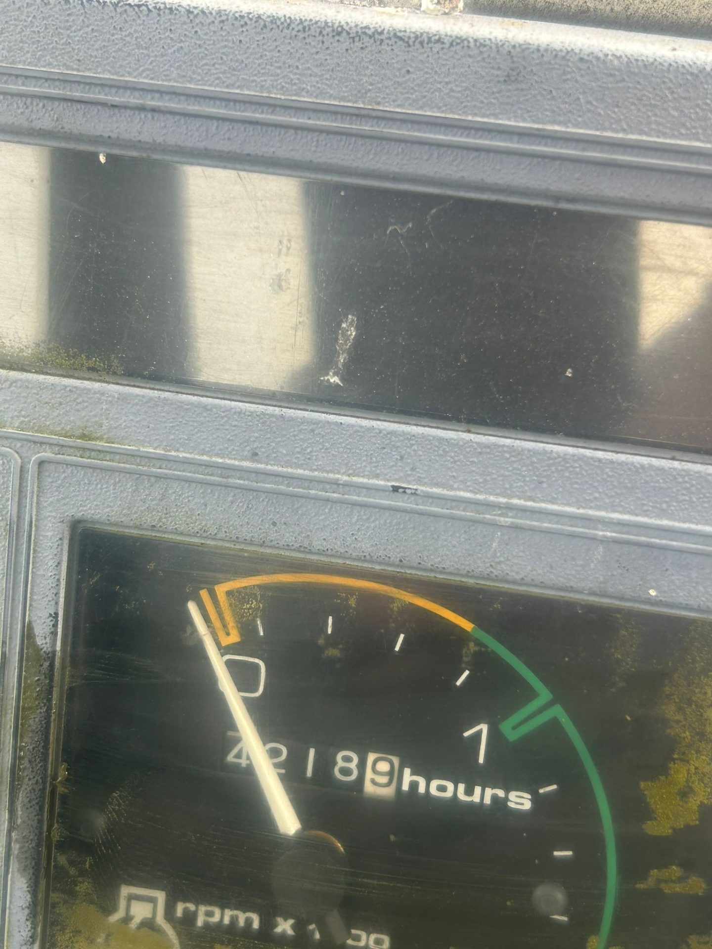 DAVID BROWN 1490 4WD TRACTOR – SPARES OR REPAIRS - Image 8