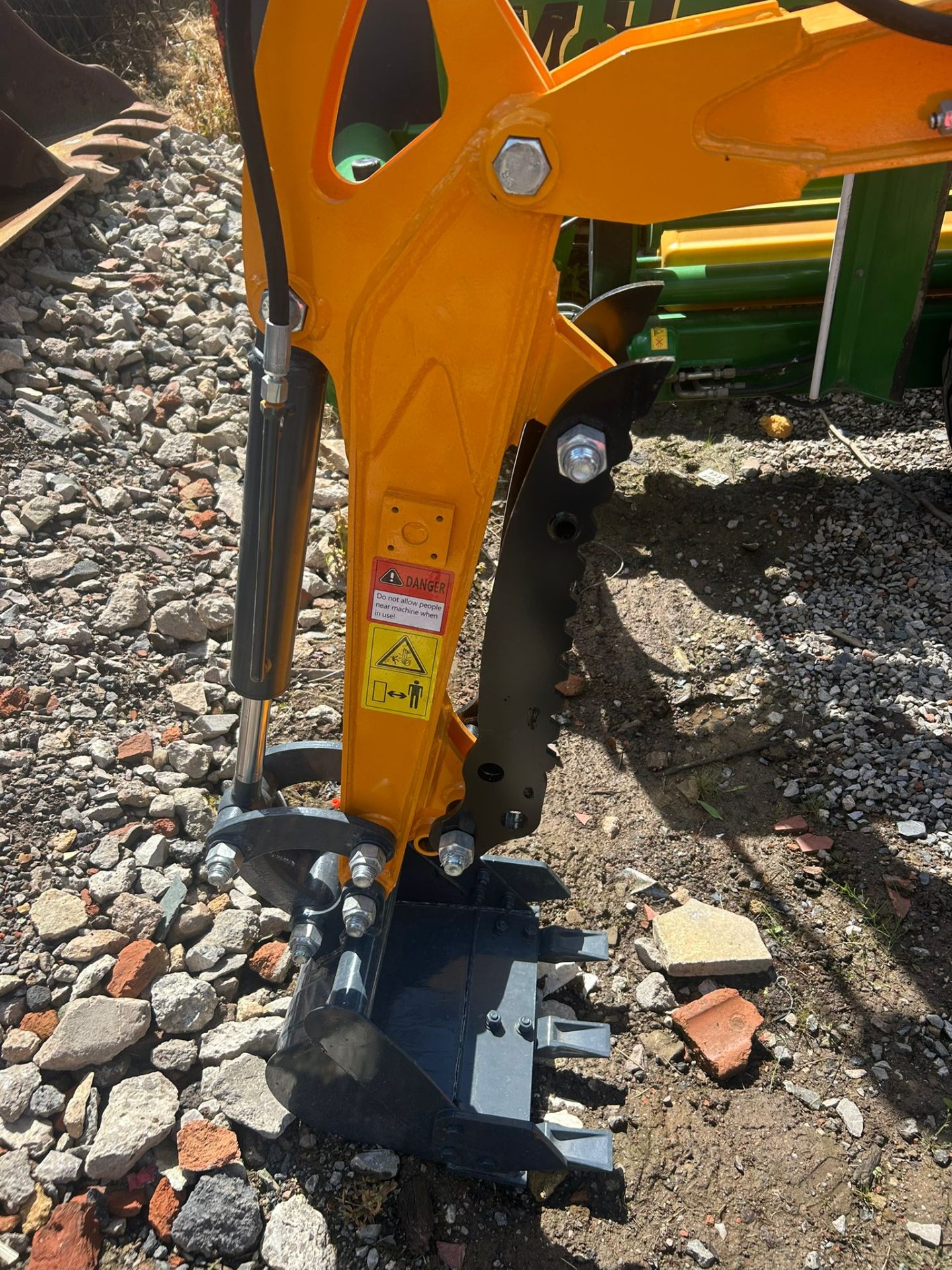 CAPTOK CK15 MINI DIGGER MICRO EXCAVATOR TRACKED SERVO CONTROLS 1 TON DIGGER COMPACT EXCAVATOR - Image 13