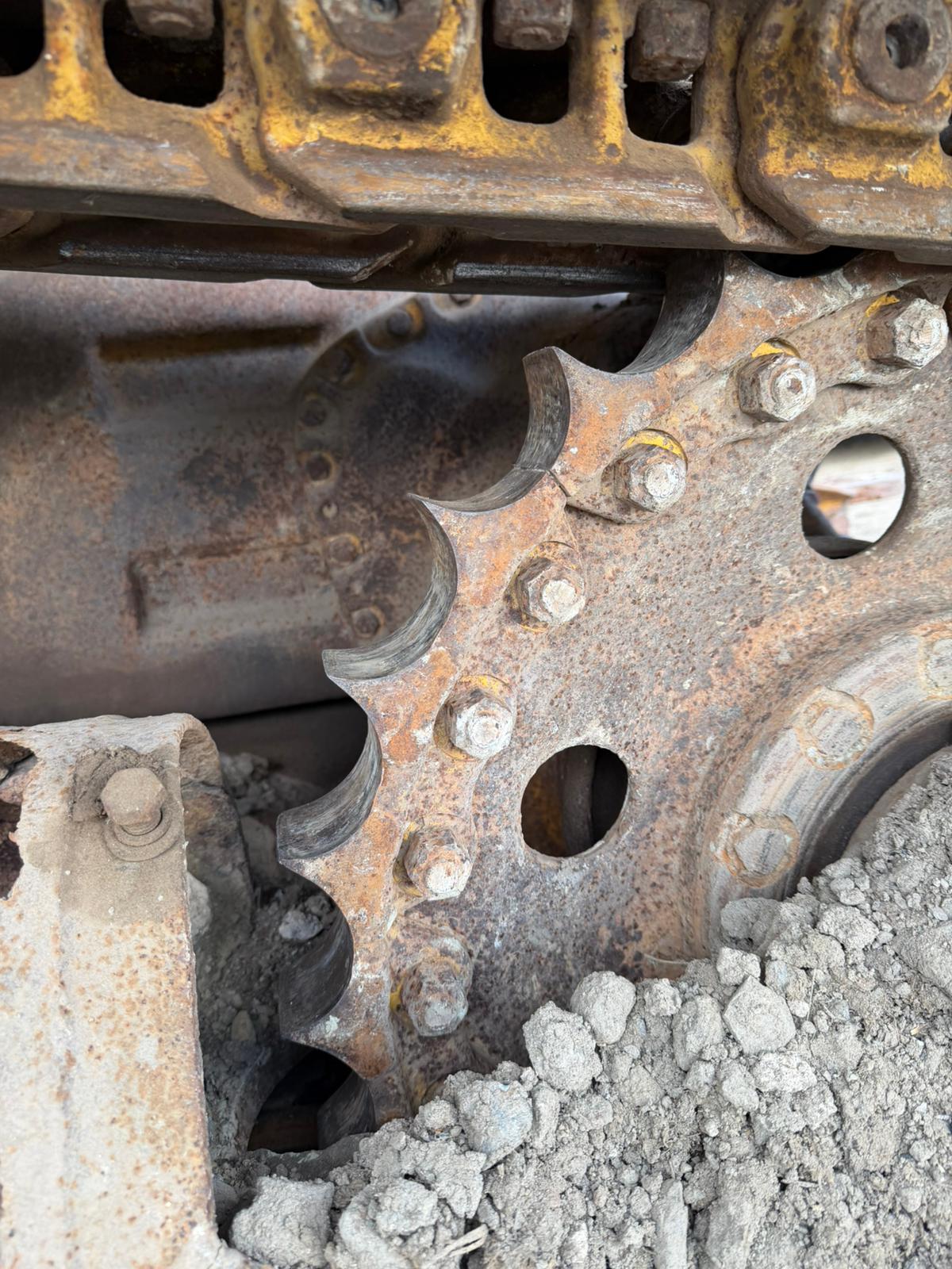 1987 KOMATSU D53P BULLDOZER TRACKED DOZER CRAWLER TRACTOR FULL ENGINE REBUILD - Image 5