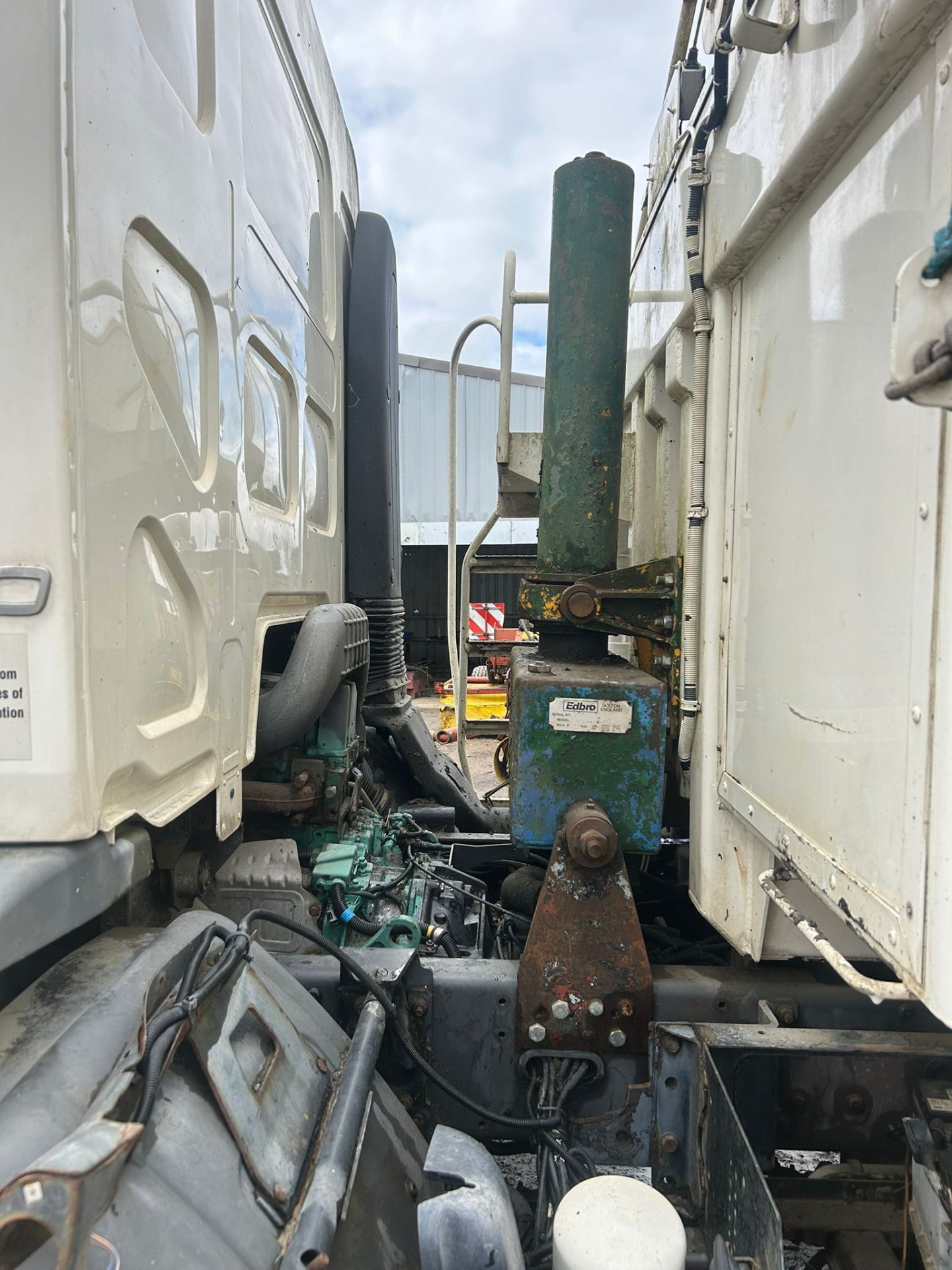2009 VOLVO FL240 18 TON ALUMINIUM TIPPER LORRY AUTO GEARBOX HIGHWAY MAINTENANCE TRUCK - Image 3
