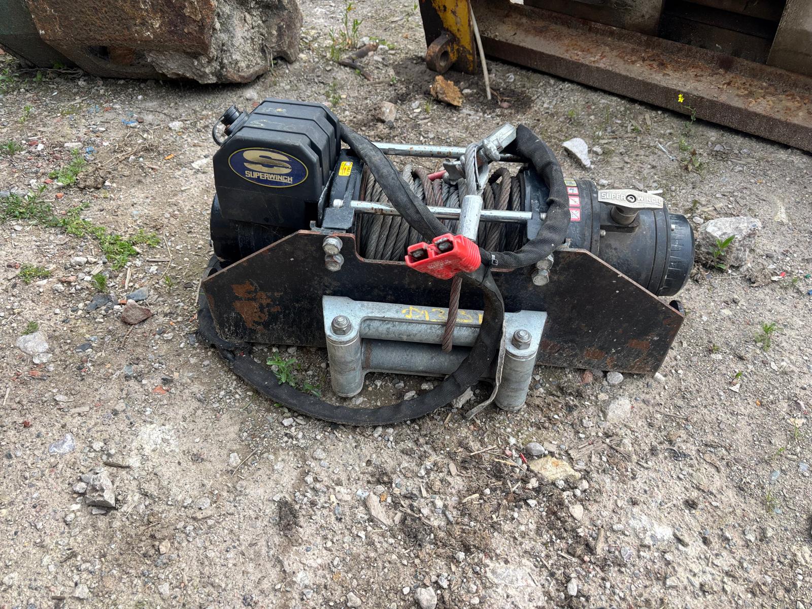12V SUPERWINCH EP16.5 ELECTRIC RECOVERY WINCH 6.8 TON 15,000LB - Image 6