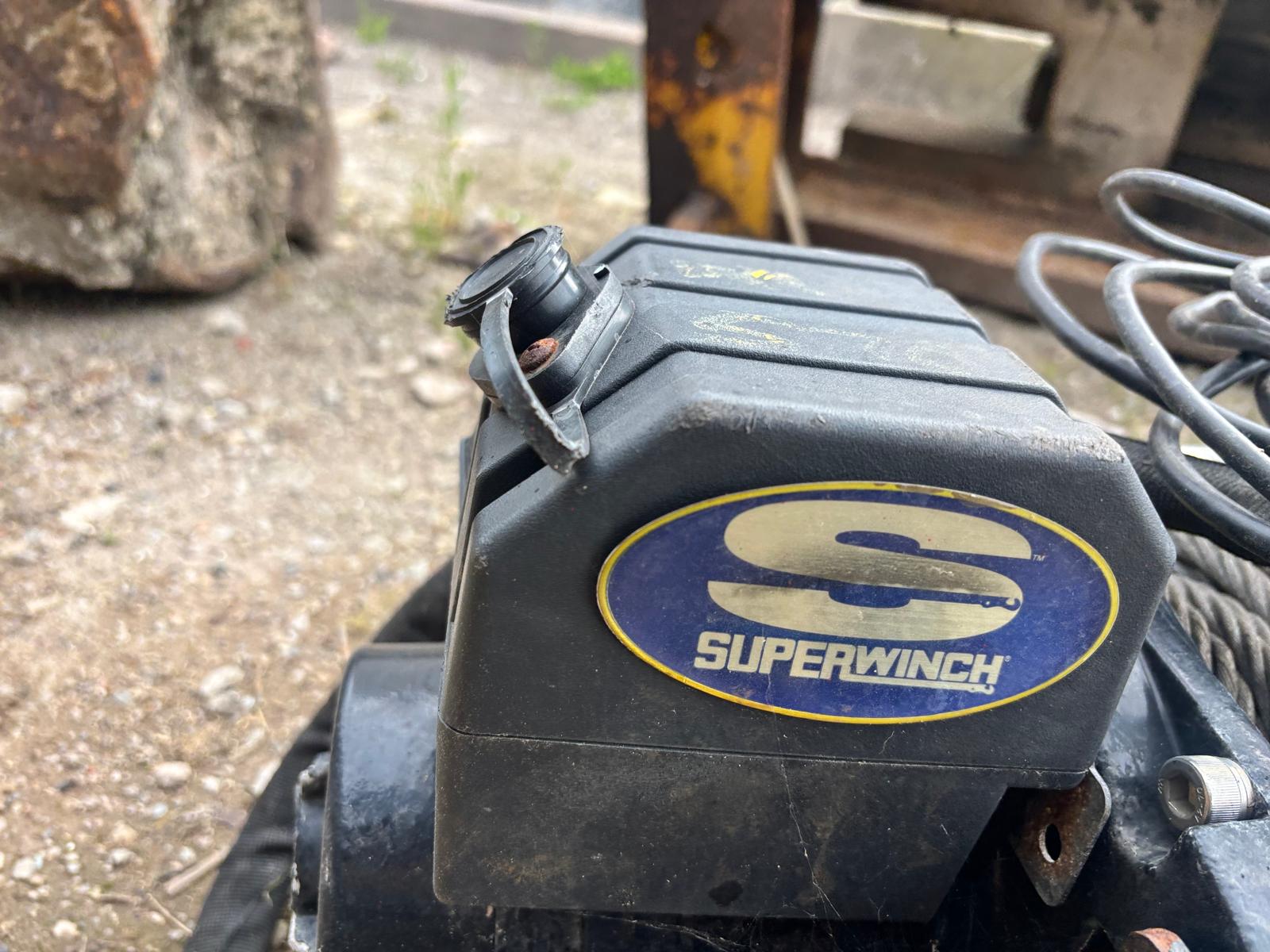 12V SUPERWINCH EP16.5 ELECTRIC RECOVERY WINCH 6.8 TON 15,000LB - Image 8