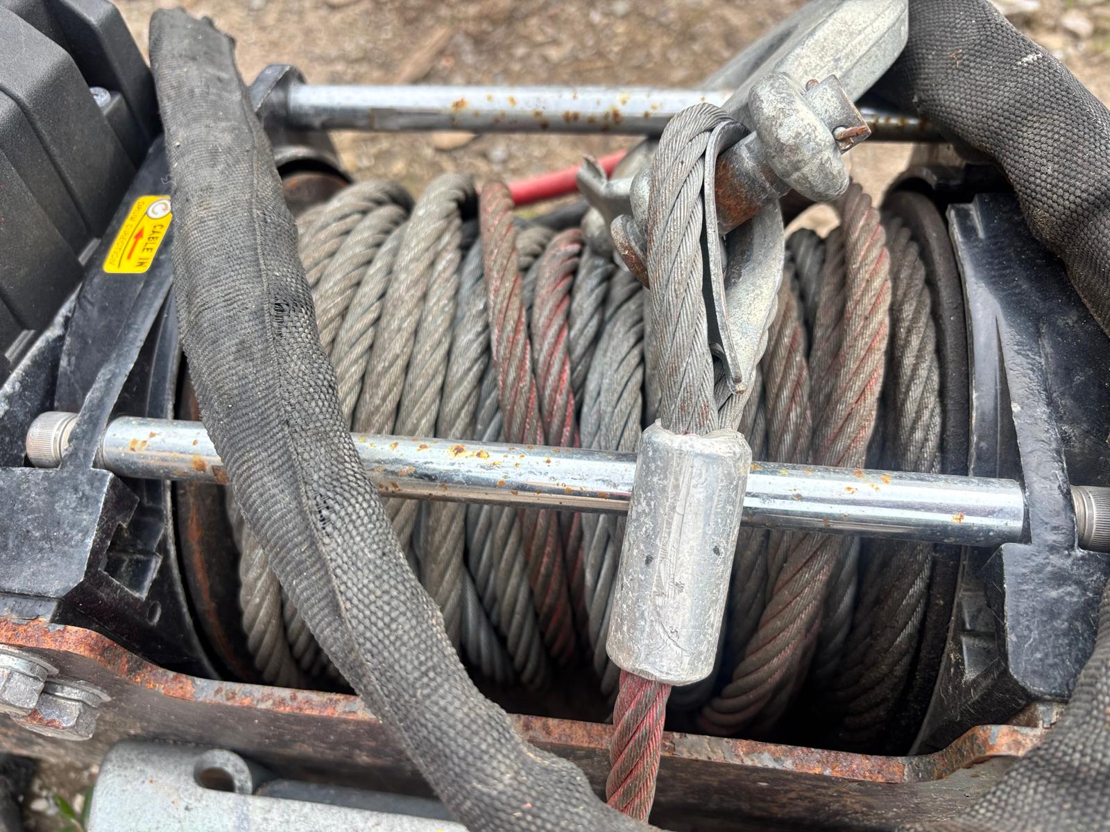 12V SUPERWINCH EP16.5 ELECTRIC RECOVERY WINCH 6.8 TON 15,000LB - Image 10