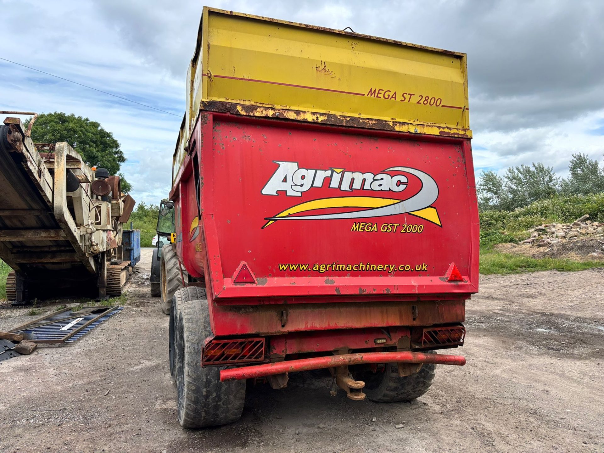 AGRIMAC MEGA GST 2000 GRAIN SILAGE TRAILER 18FT MAIZE TRAILER BULK TIPPING FARM SILO TRACTOR - Image 3