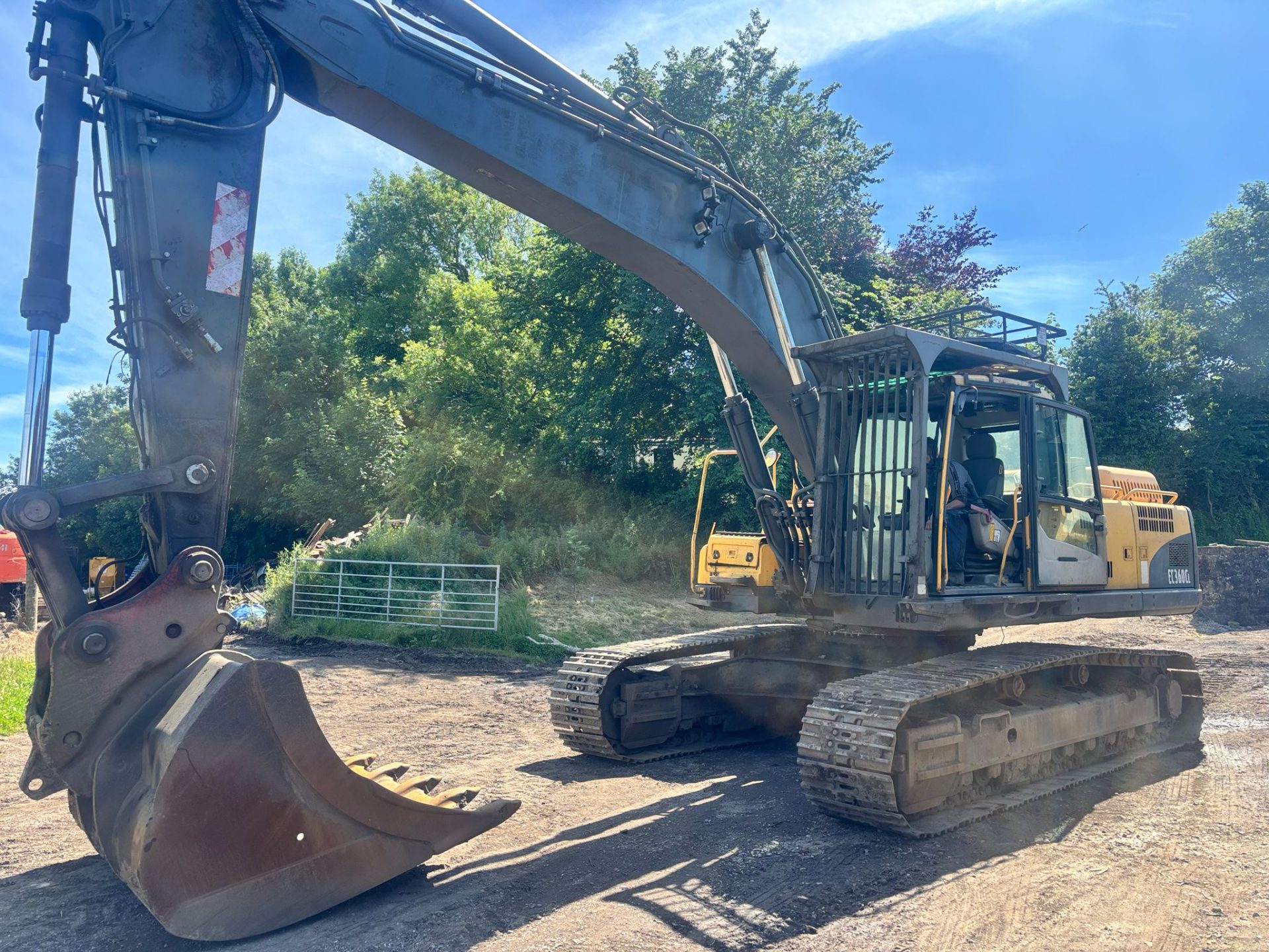 2008 VOLVO EC360CL 36 TON TRACKED EXCAVATOR DEMOLITION DIGGER CRAWLER SHEAR - Image 9