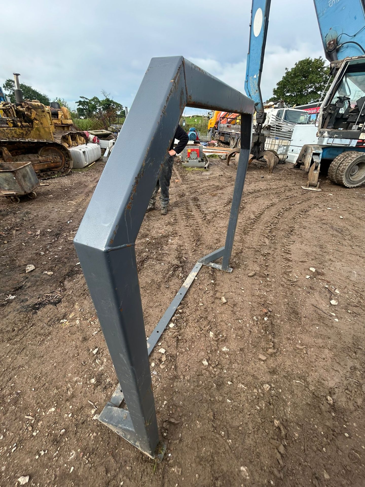 HEAVY DUTY STEEL ROLL BAR ROPS FRAME DUMPER TRACTOR PLANT MACHINERY SAFETY GUARD - Image 2