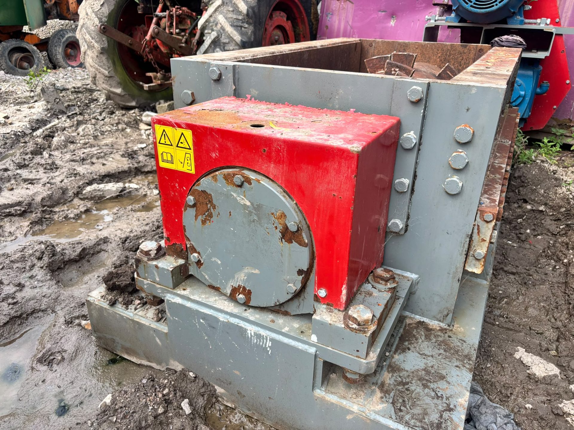 2018 RENTEC SHREDDER SHREDDING UNIT WEG MOTOR HANSEN GEARBOX INDUSTRIAL WASTE RECYCLING MACHINE - Image 11