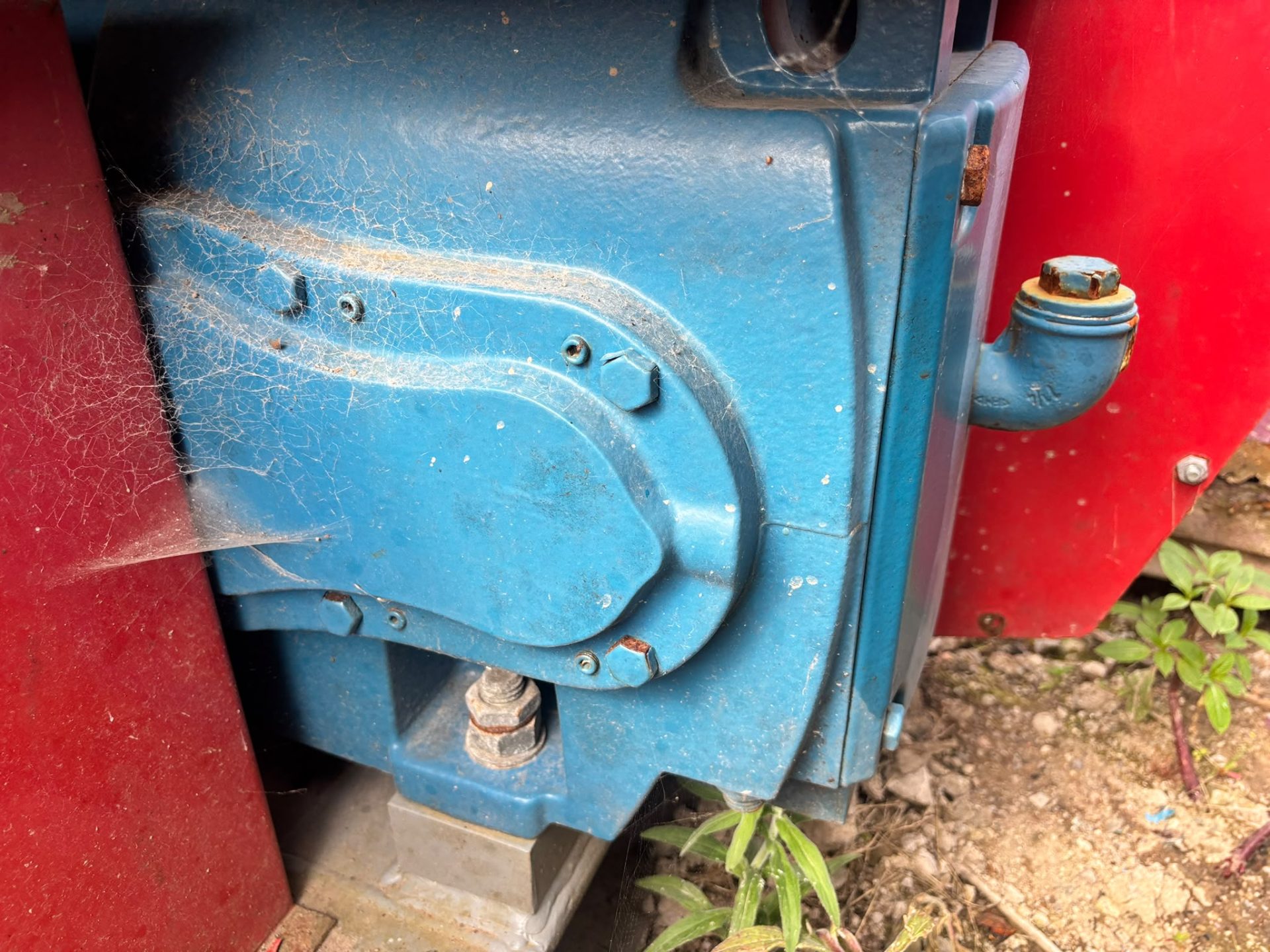 2018 RENTEC SHREDDER SHREDDING UNIT WEG MOTOR HANSEN GEARBOX INDUSTRIAL WASTE RECYCLING MACHINE - Image 14