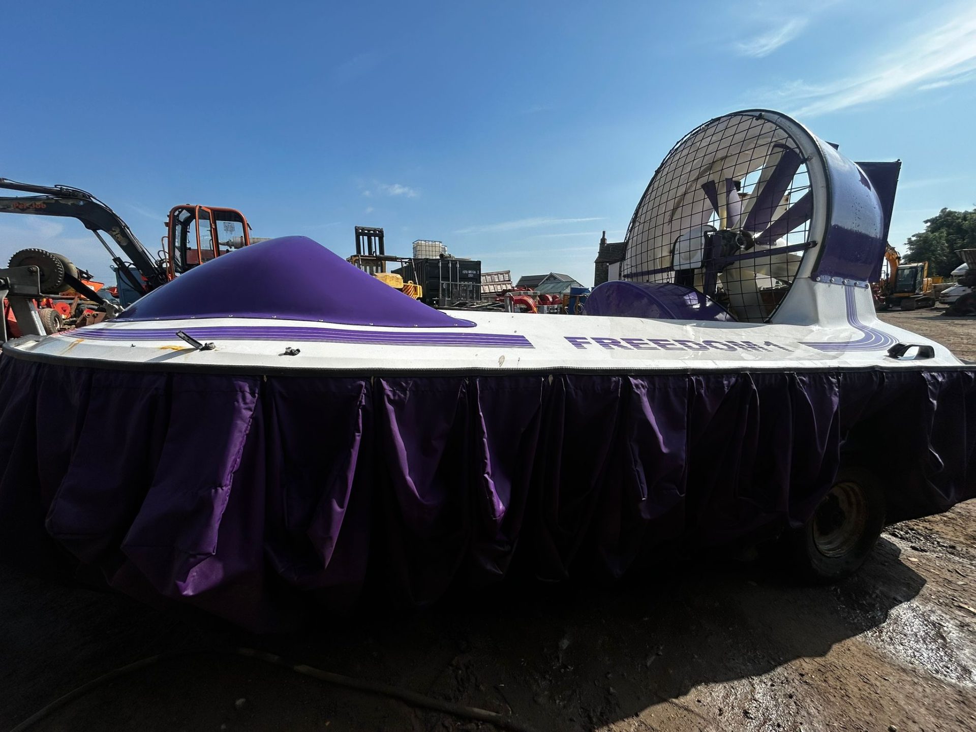 NORFOLK HOVERCRAFT FREEDOM 7 HOVERCRAFT BOAT JET SKI WATERCRAFT WATERSPORT - Image 6