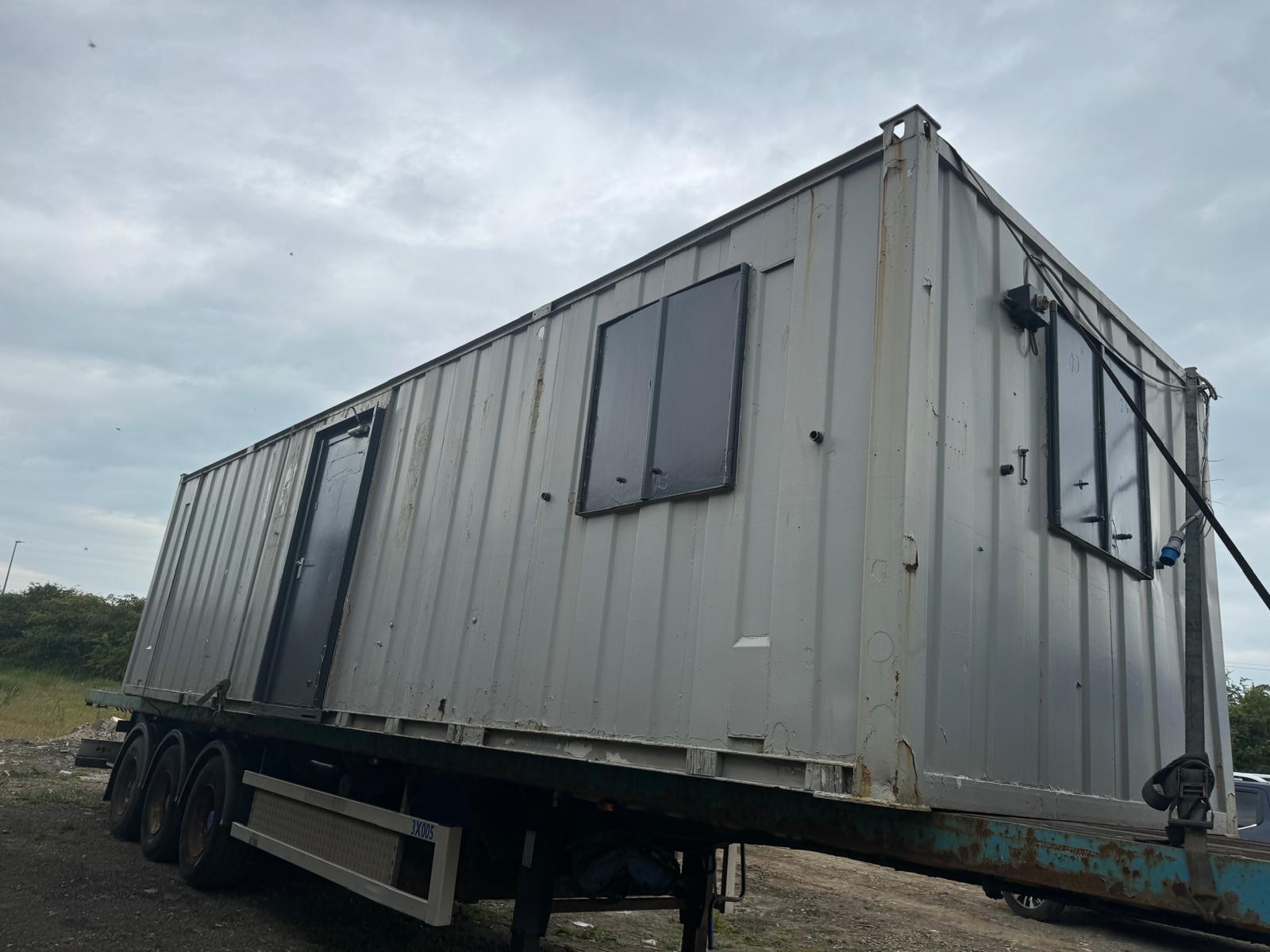 30FT x 10FT SITE OFFICE CABIN CONTAINER PORTABLE OFFICE WELFARE UNIT STORAGE CABIN PRICE IS PER CABIN