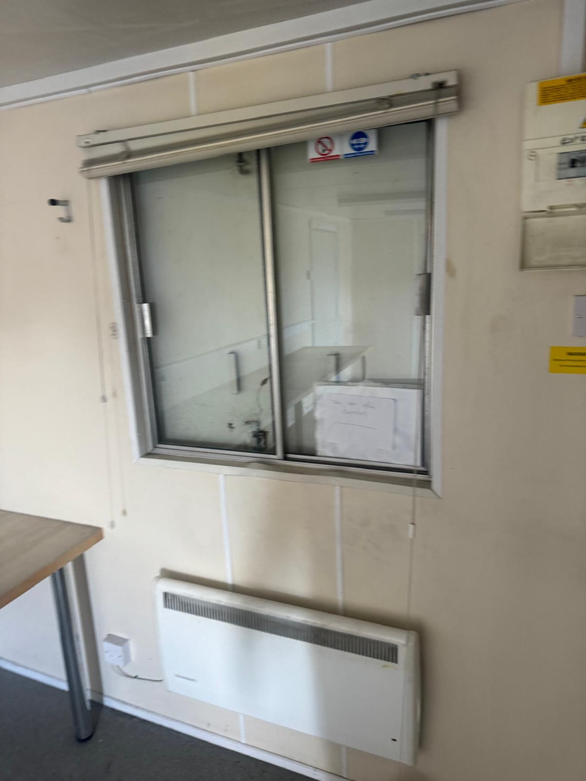 30FT x 10FT SITE OFFICE CABIN CONTAINER PORTABLE OFFICE WELFARE UNIT STORAGE CABIN PRICE IS PER CABIN - Image 12
