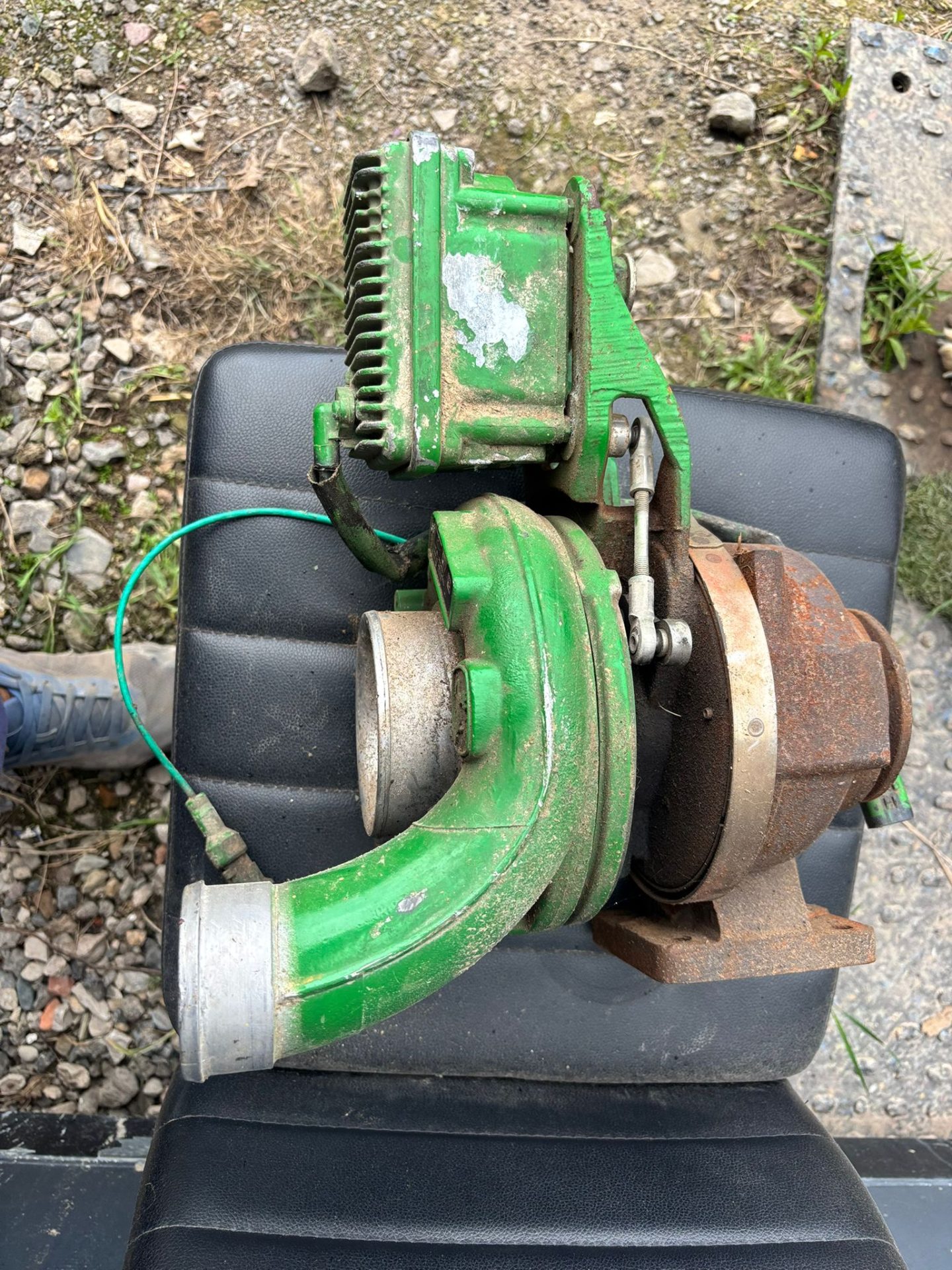 JOHN DEERE BORGWARNER VARIABLE GEOMETRY TURBOCHARGER RE548373 VGT TURBO SPARES OR REPAIRS - Image 3