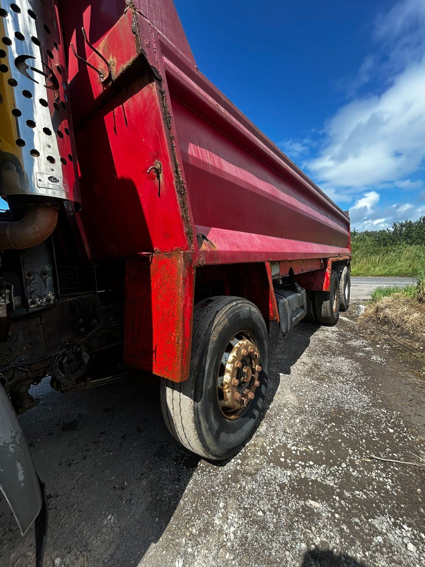 2008 HINO 700 8X4 TIPPER LORRIE WAGON SINGLE RAM TIPPING BODY TRUCK LORRY - Image 14