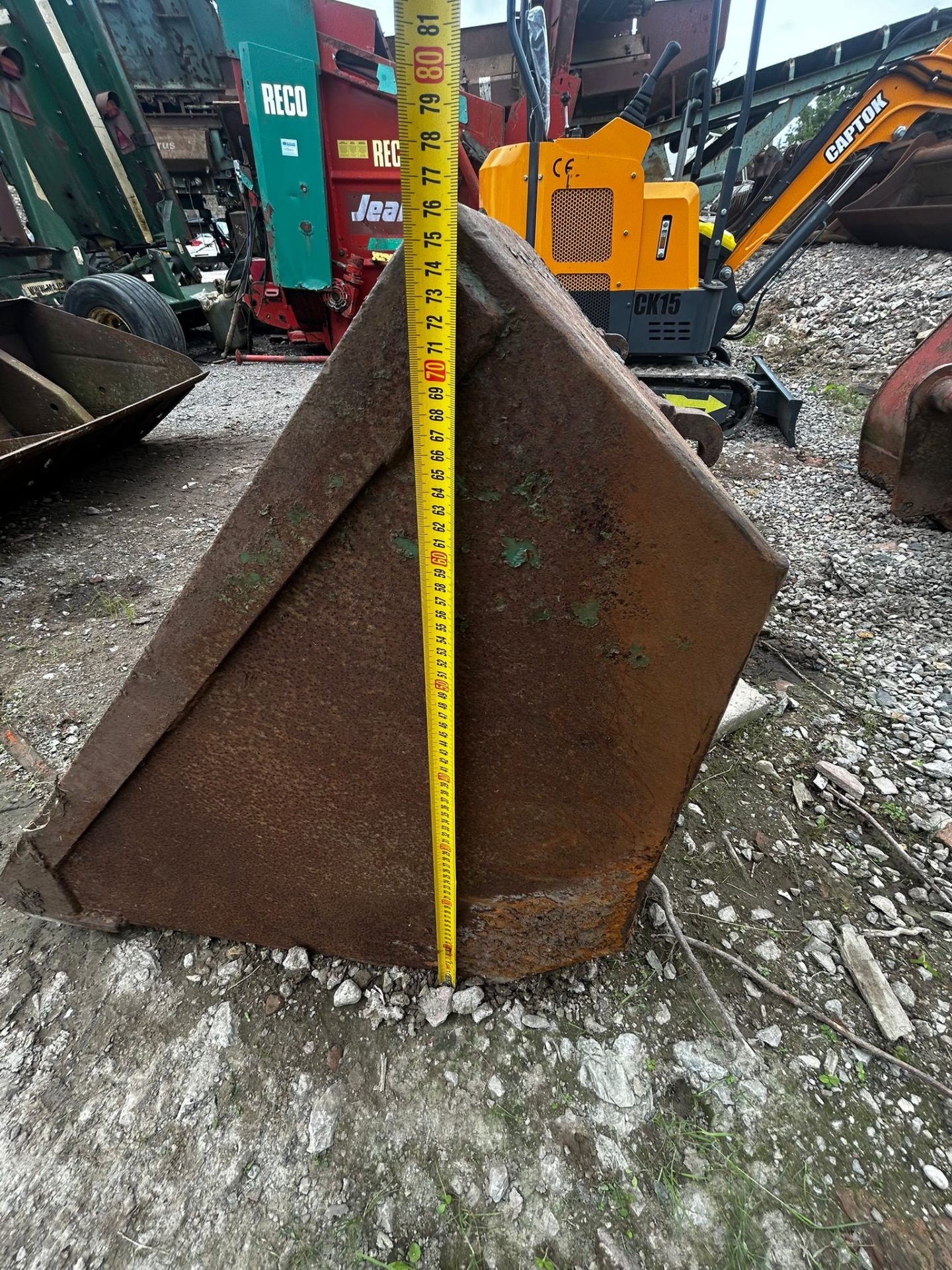 198 CM DITCHING GRADING BUCKET LOADER TELEHANDLER TRACTOR FARM MUCK STONE BUCKET - Image 3