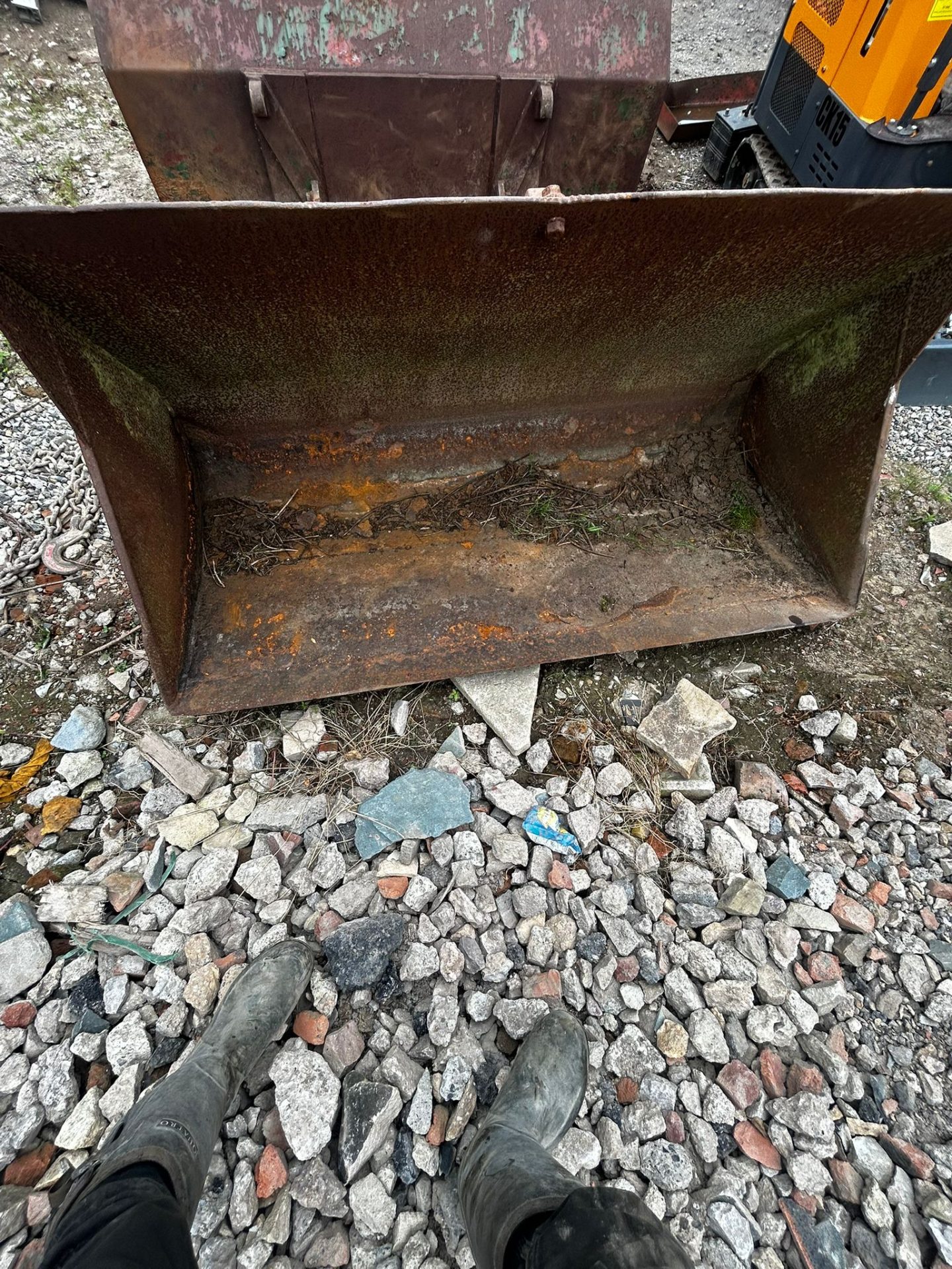 6 FOOT 6 INCH TELEHANDLER BUCKET LOADALL BUCKET MANITOU JCB MERLO MATBRO - Image 2