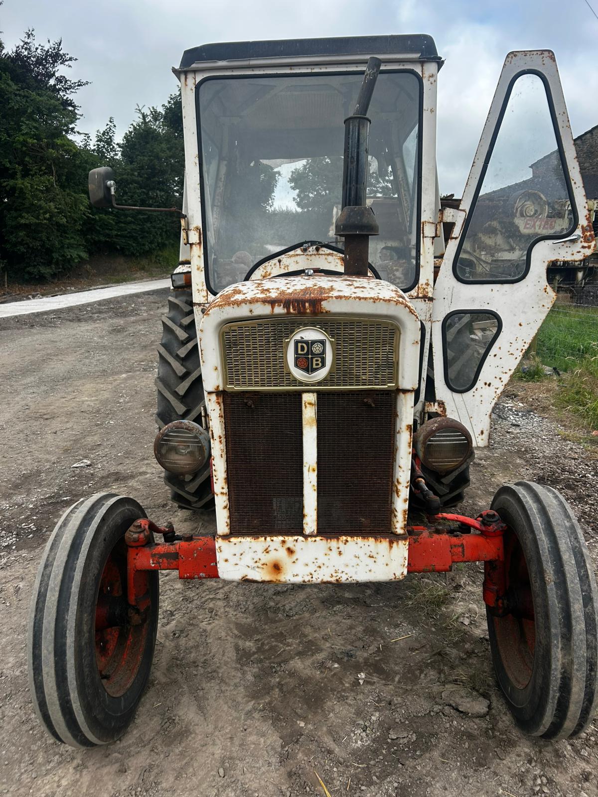 DAVID BROWN 990 CASE TRACTOR 2WD CLASSIC VINTAGE FARM TRACTOR - Image 8