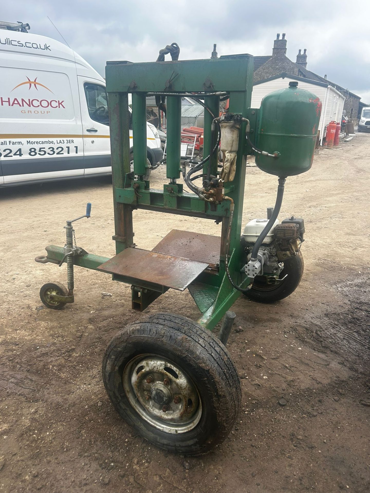 HYDRAULIC BLOCK CUTTER SANDSTONE STONE SPLITTER HONDA GX160 TOWABLE